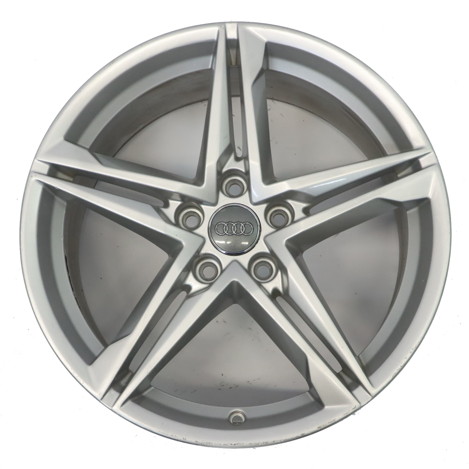 Audi A4 B9 Srebrna Felga Aluminiowa 18" 8J ET:40 8W0601025R