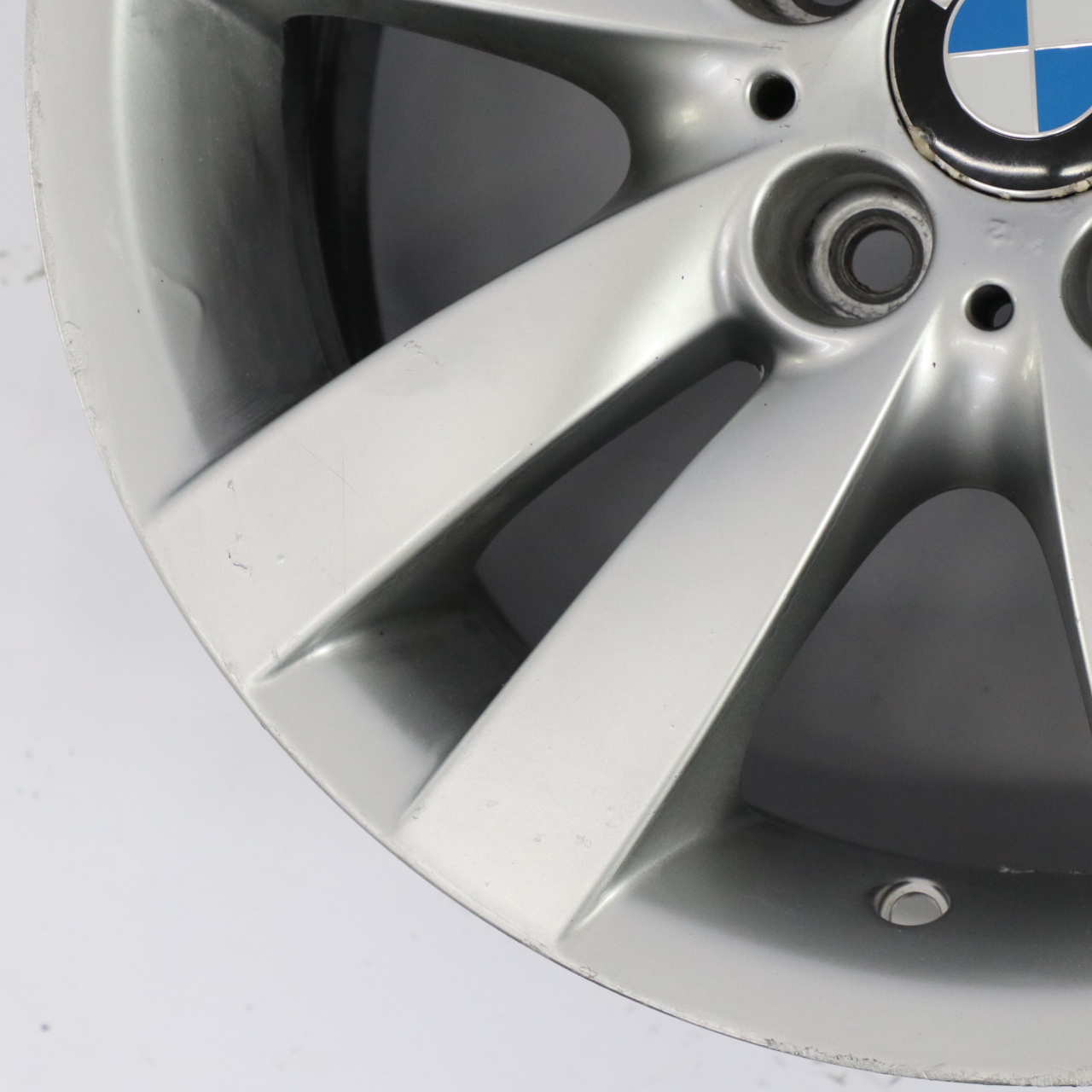 BMW E90 E91 Felga aluminiowa 17" 8J 6775599