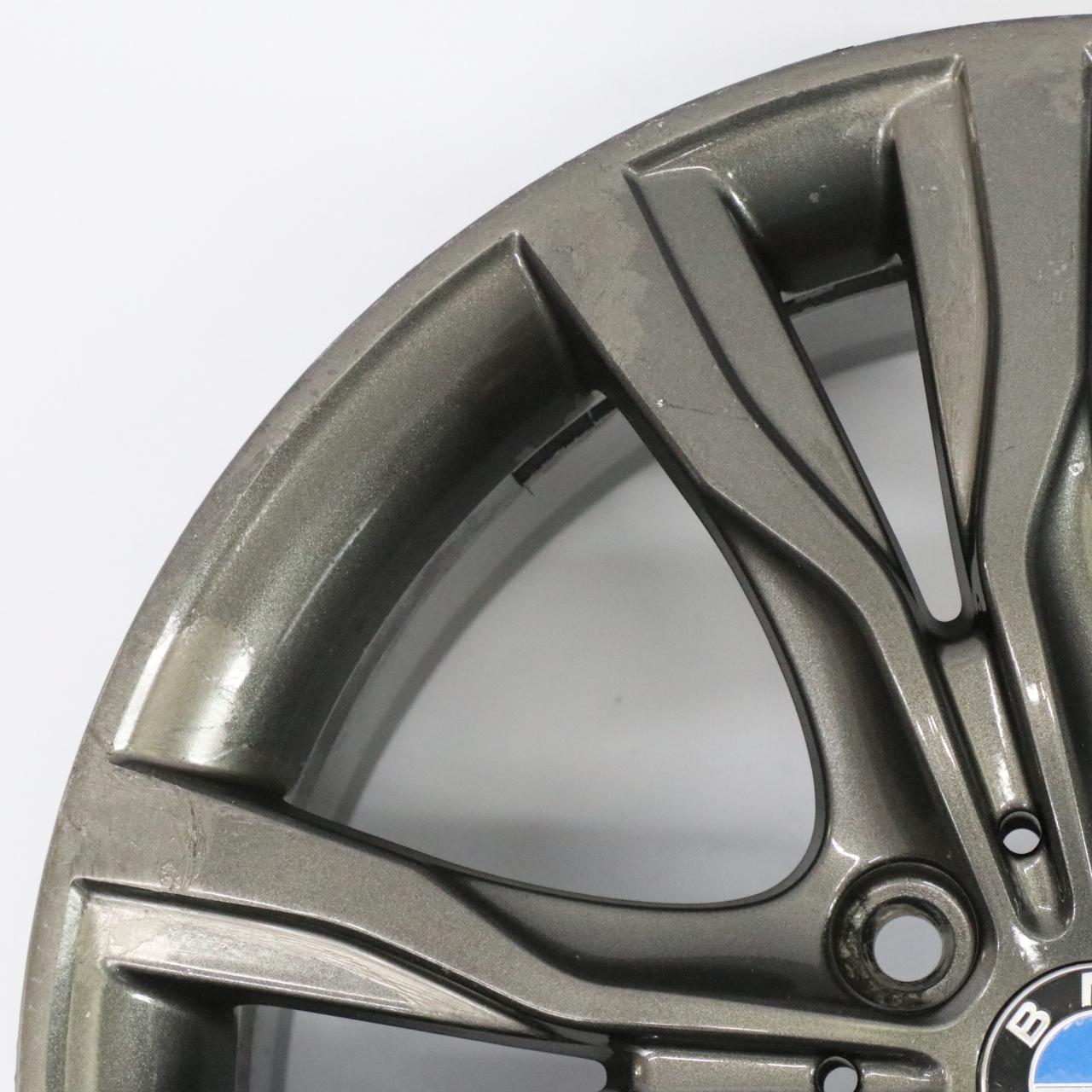 BMW F45 F46 Ferric Szara Felga Aluminiowa 18" Y Spoke 484 ET:57 8J 6855093