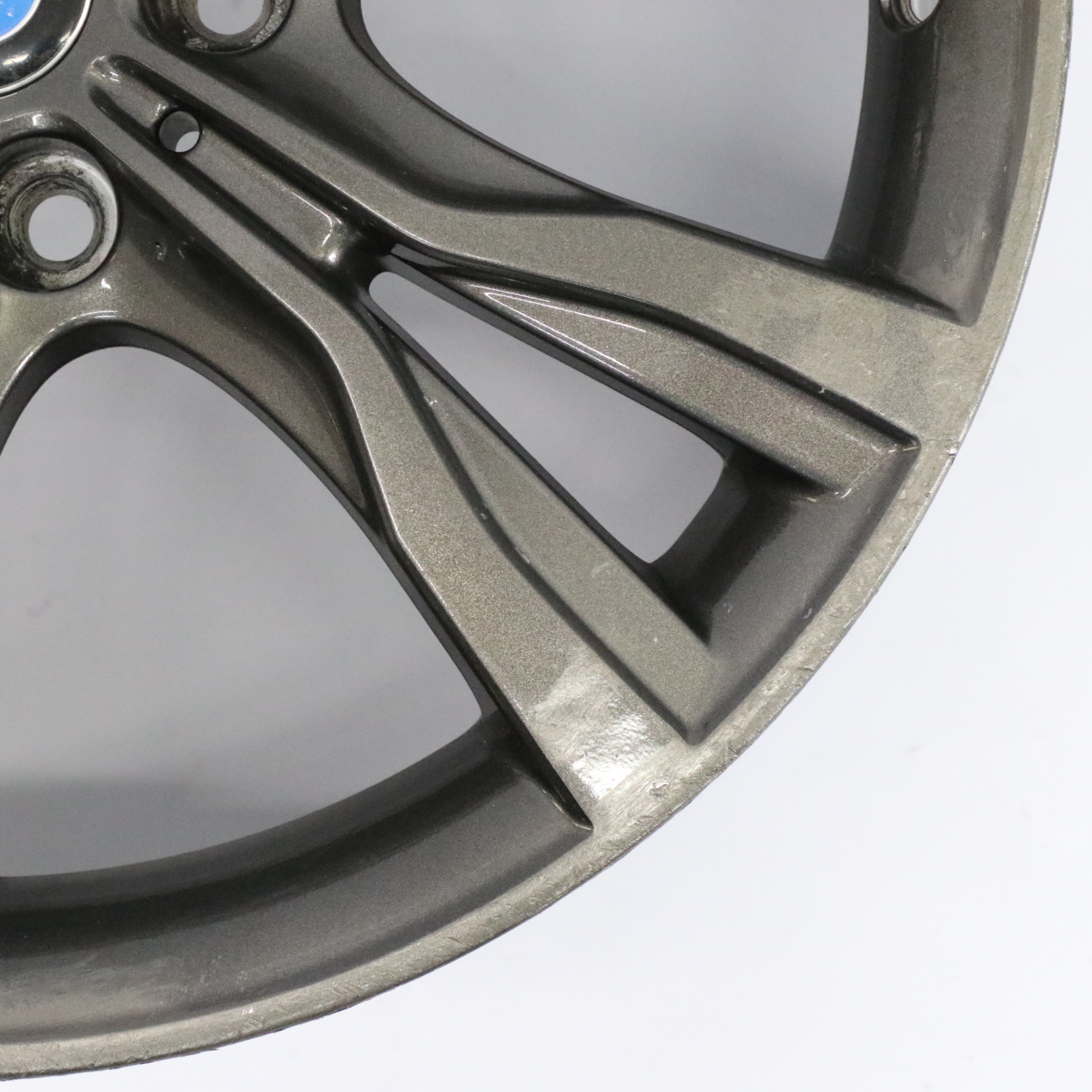 BMW F45 F46 Ferric Szara Felga Aluminiowa 18" Y Spoke 484 ET:57 8J 6855093