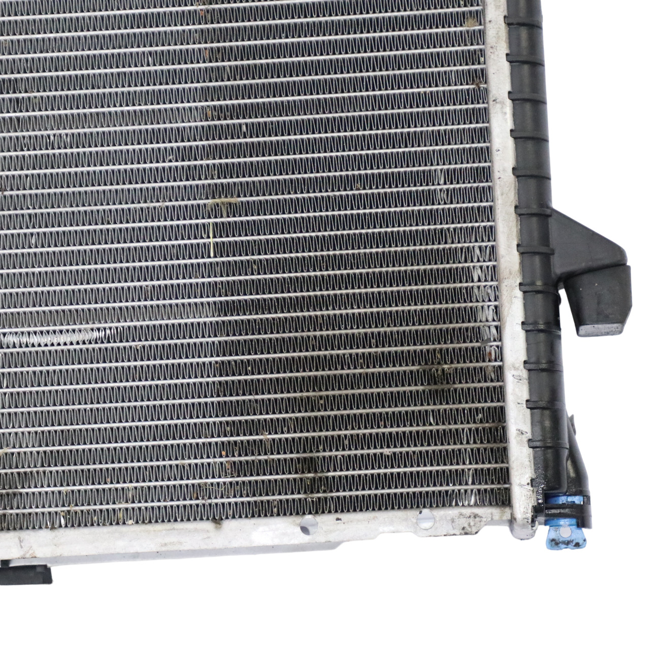 BMW E60 E61 E63 E64 LCI Chłodnica Wody Radiator Diesel 7795878