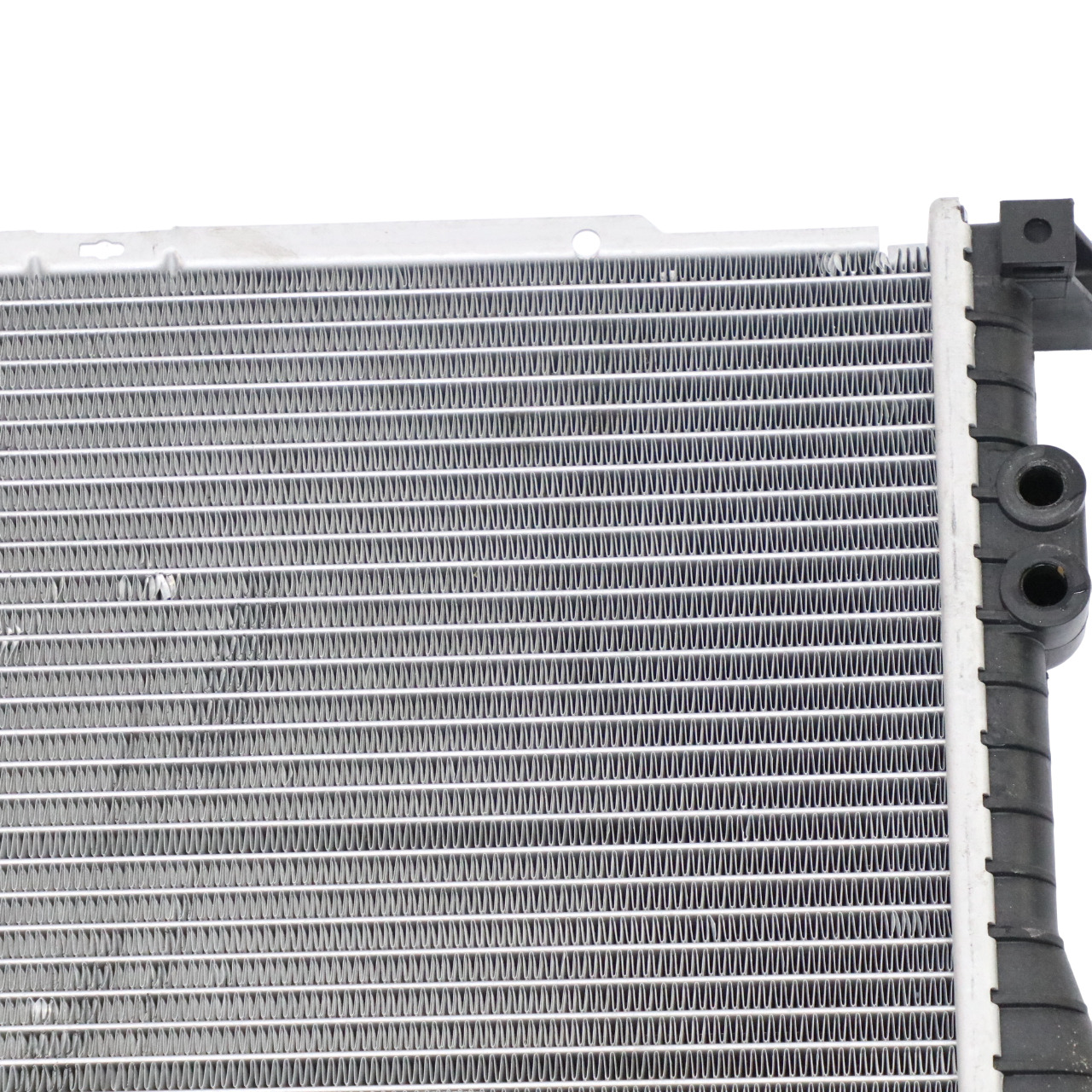 BMW E60 E61 E63 E64 LCI Chłodnica Wody Radiator Diesel 7795878