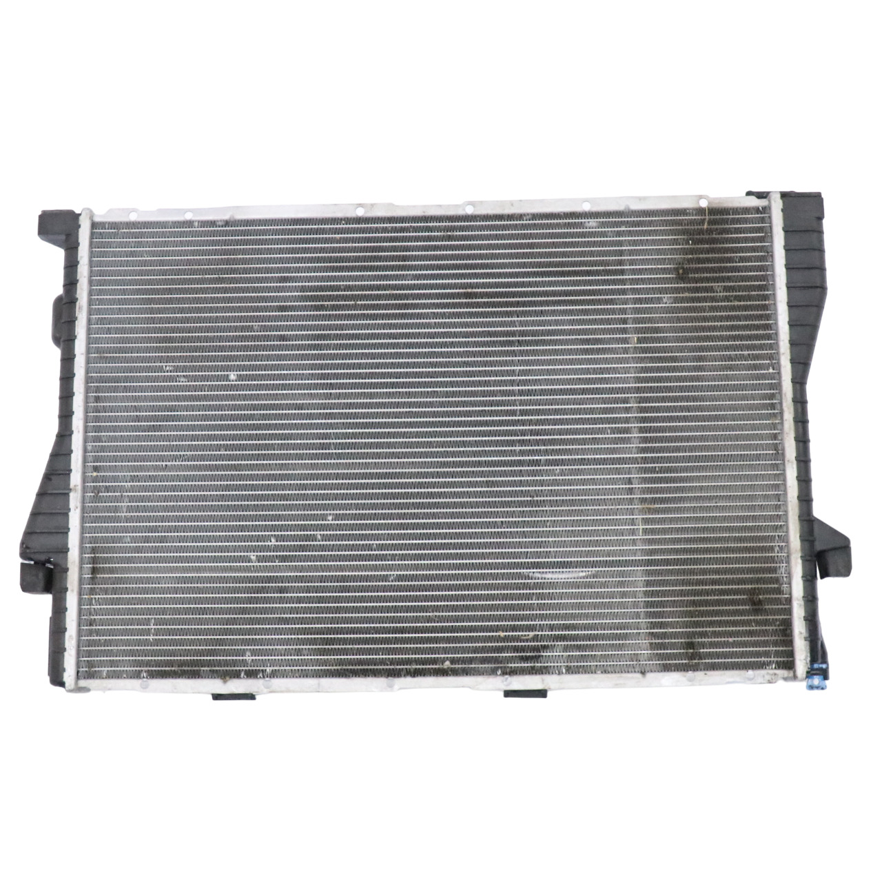 BMW E60 E61 E63 E64 LCI Chłodnica Wody Radiator Diesel 7795878