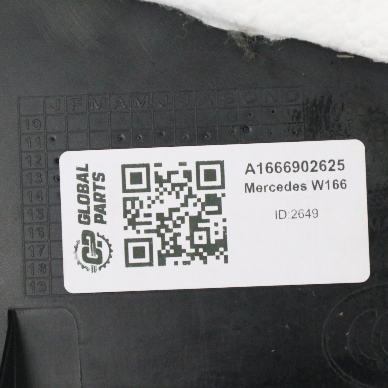 Mercedes W166 C292 Osłona Wnętrza Słupka B Dolna Prawa Czarna A1666902625