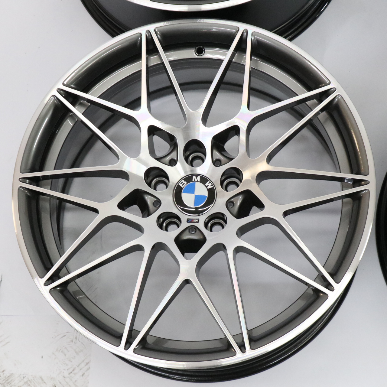 BMW F80 M3 Komplet Felg Aluminiowych 20" M Star Spoke 666 9J/10J 2287501