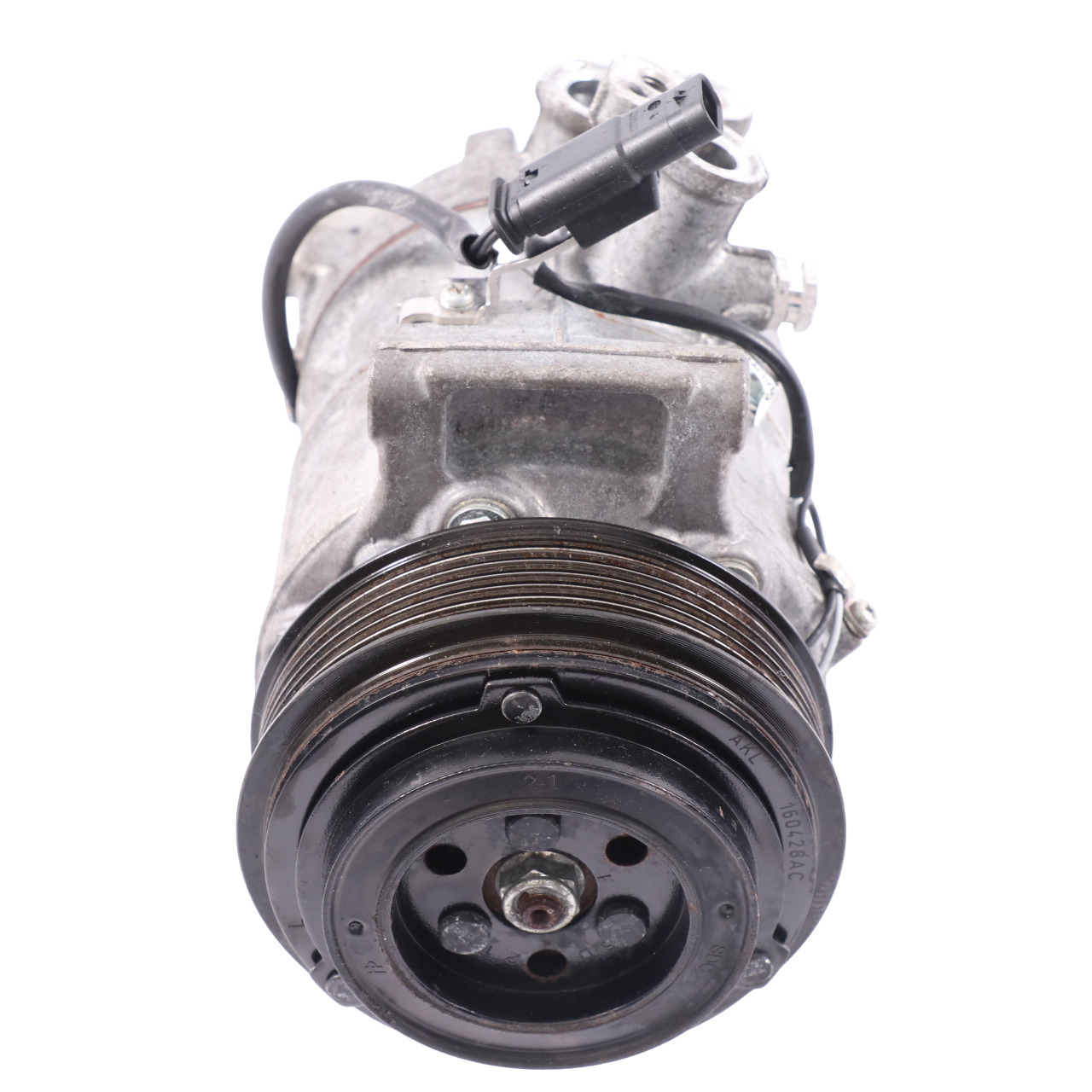 Mercedes W205 W443 W907 OM651 Sprężarka Klimatyzacji A0008303902