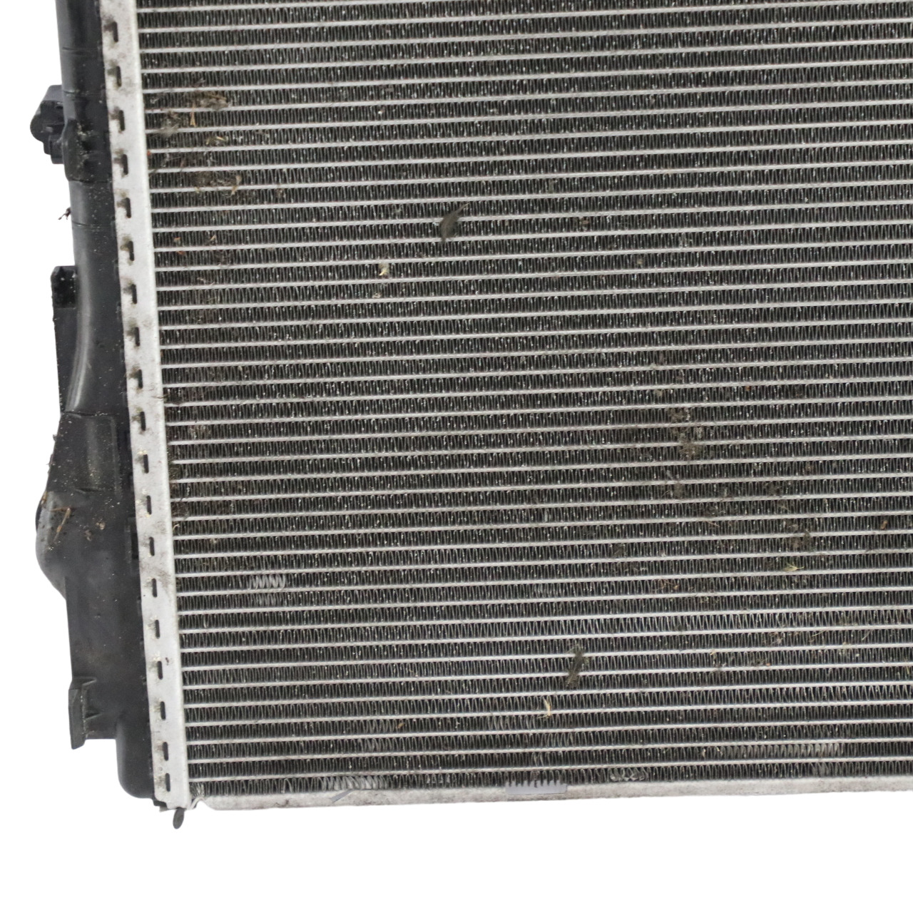 Mercedes W213 OM654 Diesel Radiator Chłodnica Silnika A0995007100