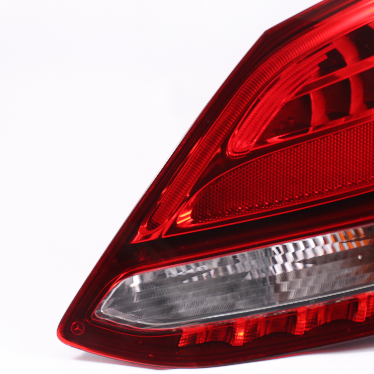 Mercedes W205 Lampa Tylna Lewa Tył Lewy A2059061257