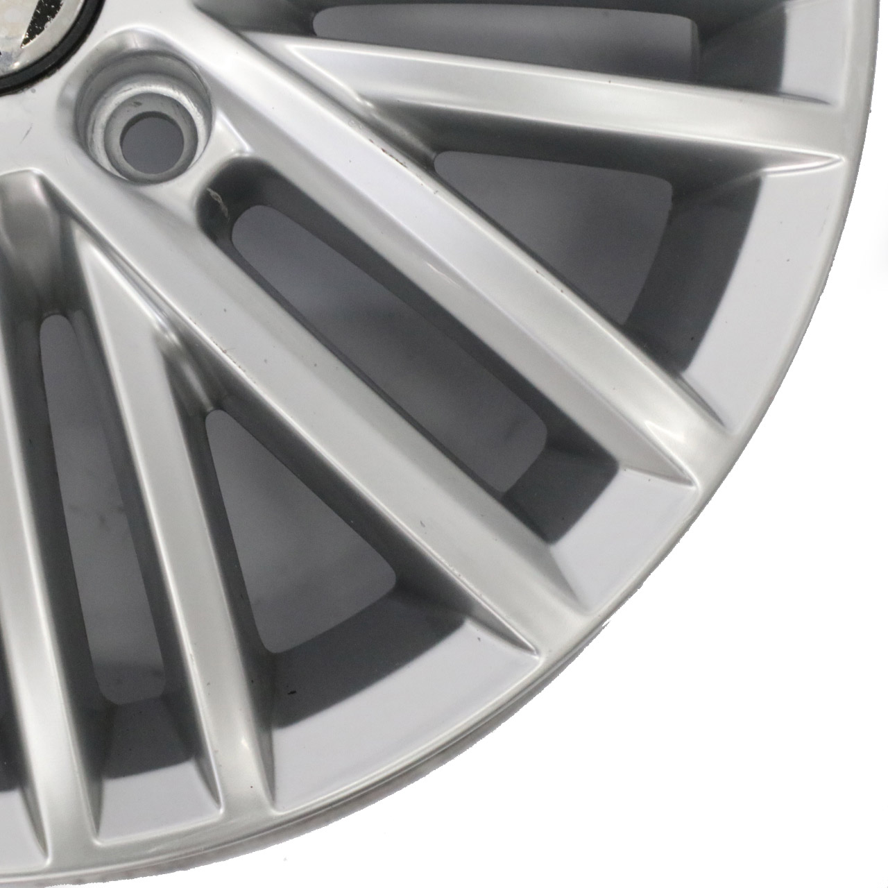 VW Volkswagen Caddy Silver Wheel Alloy Rim 16" 6J ET:50 2K5601025J