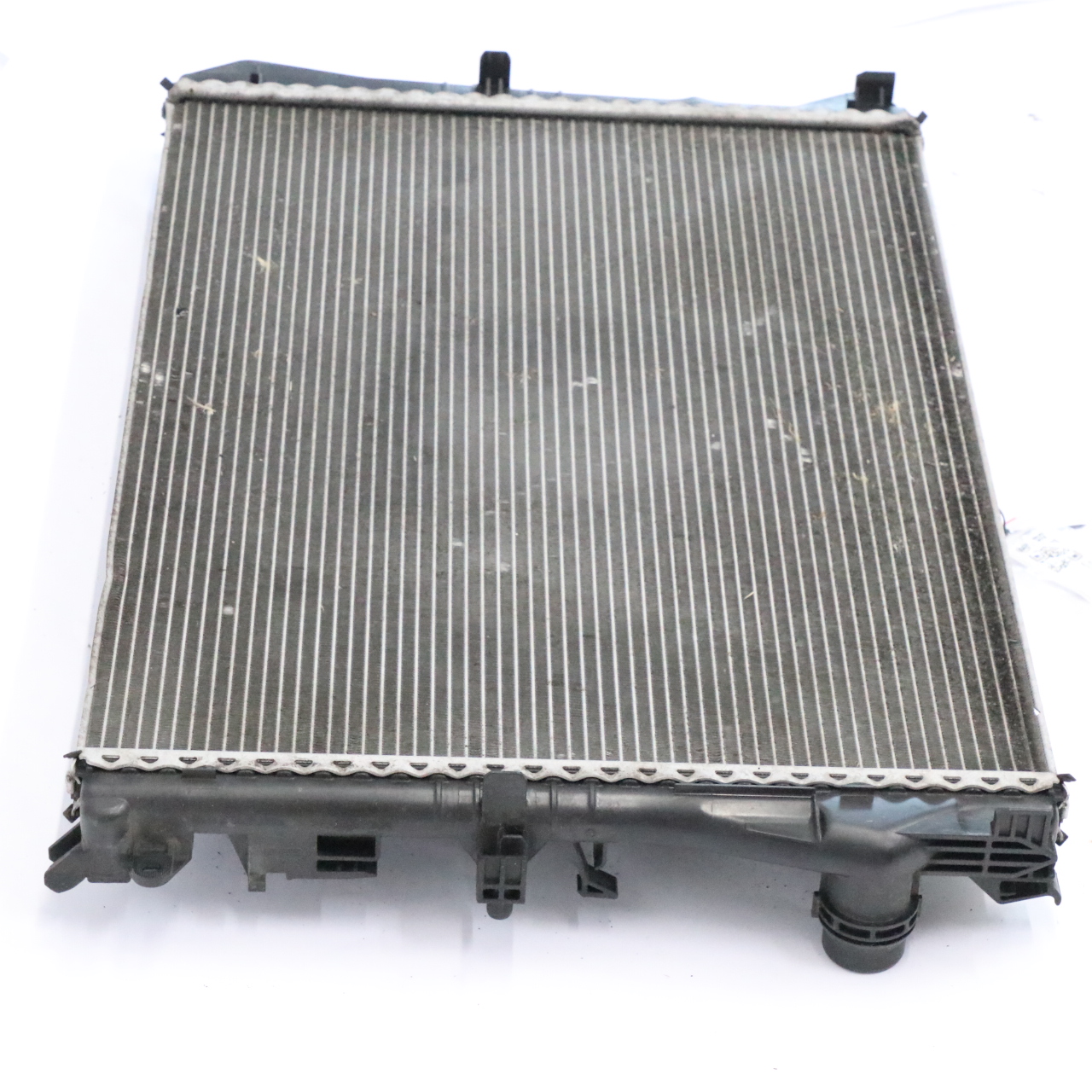 Mercedes W205 W213 C238 Chłodnica Wody Silnika Radiator A0995002203