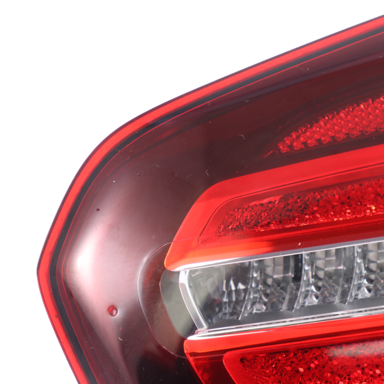 Mercedes GLA X156 Lampa Tylna Wewnętrzna Prawa LED A1569069000