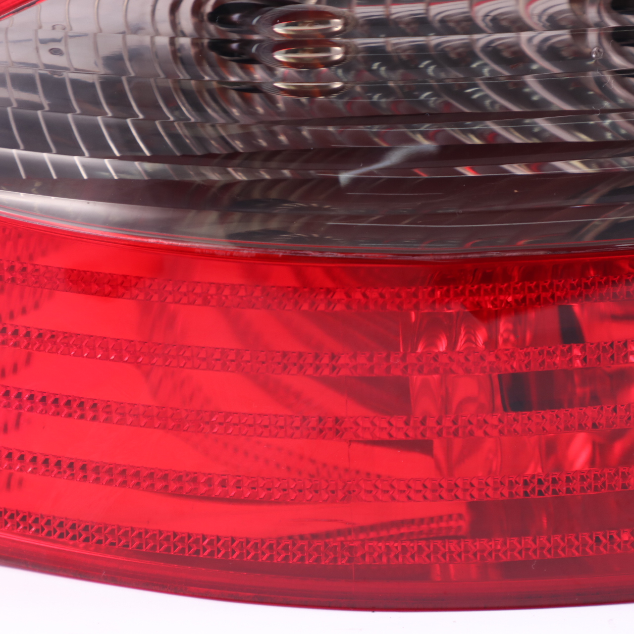 Mercedes W209 Lampa Lewy Tył Lewa Tylna A2098201564