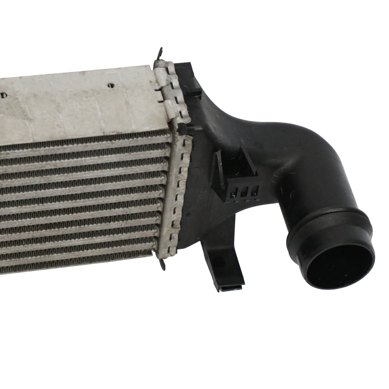 Mercedes W176 Chłodnica Powietrza Intercooler A2465000100