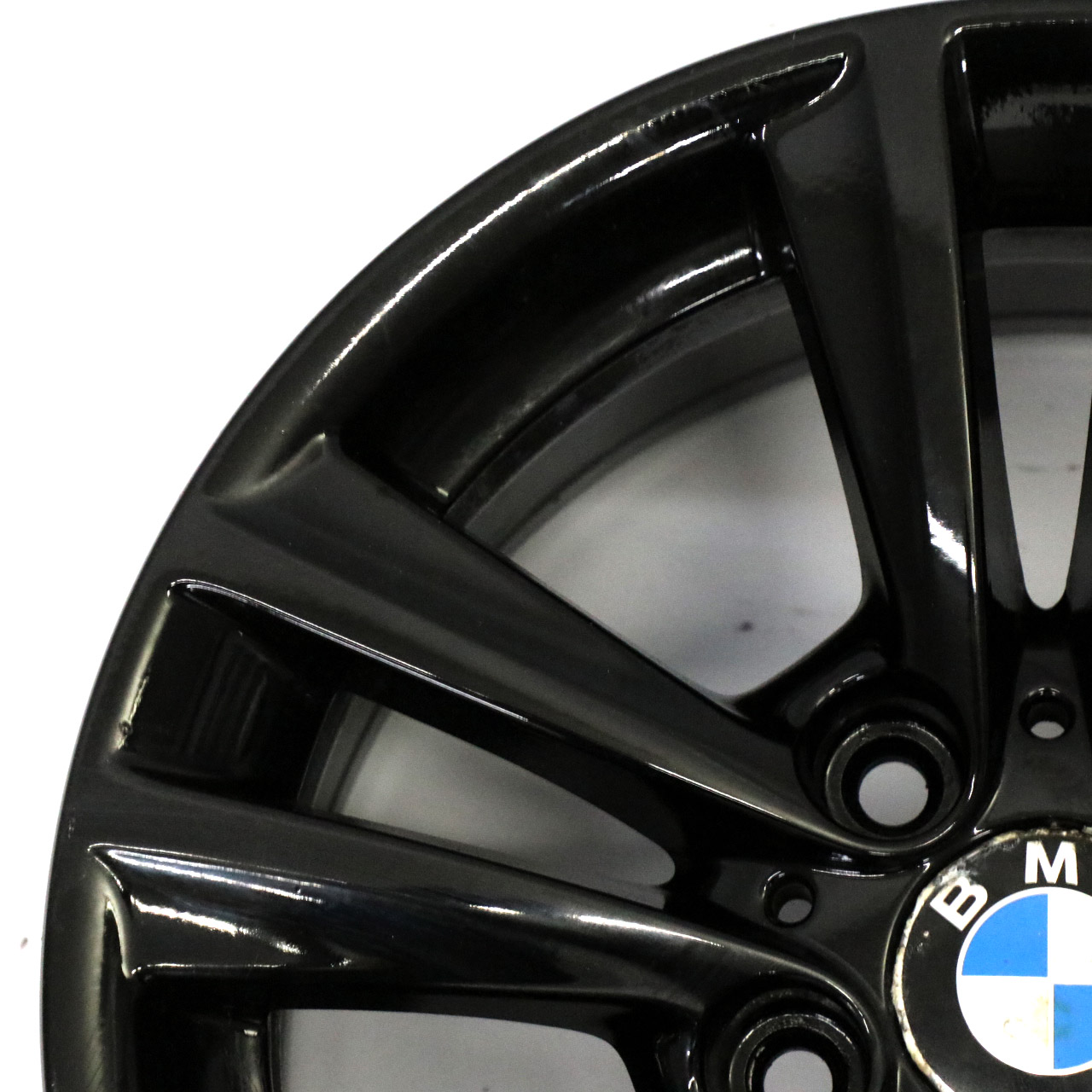 BMW F30 F31 LCI Czarna Felga Aluminiowa 16" V Spoke 656 7,5J ET:37 6866304