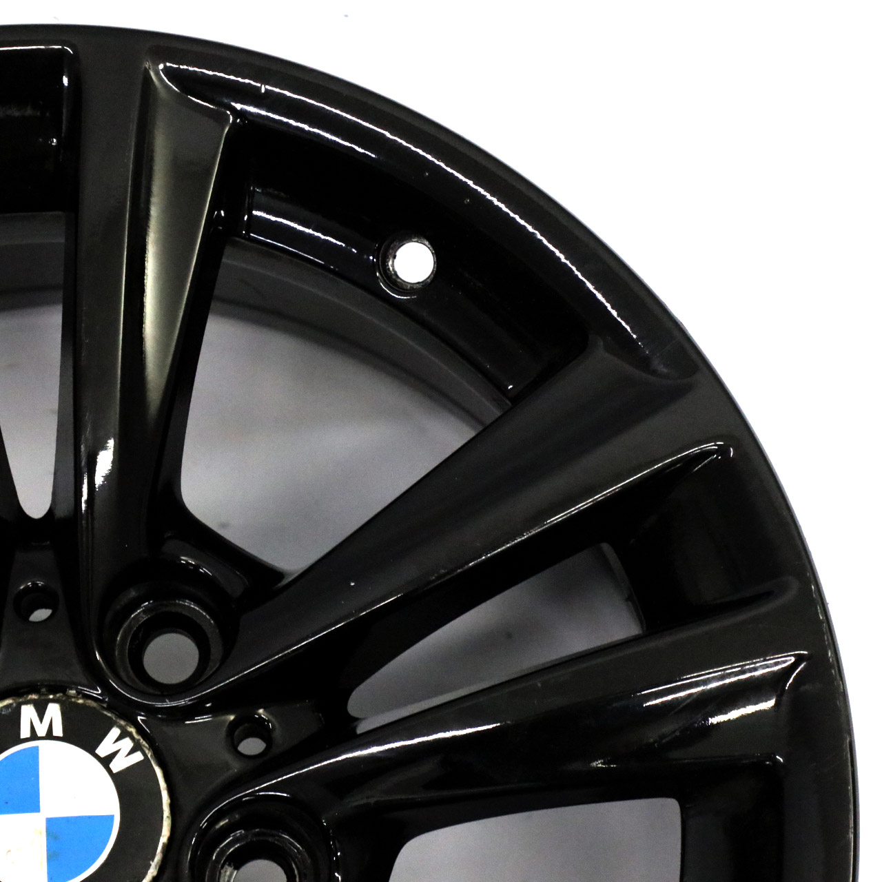 BMW F30 F31 LCI Czarna Felga Aluminiowa 16" V Spoke 656 7,5J ET:37 6866304