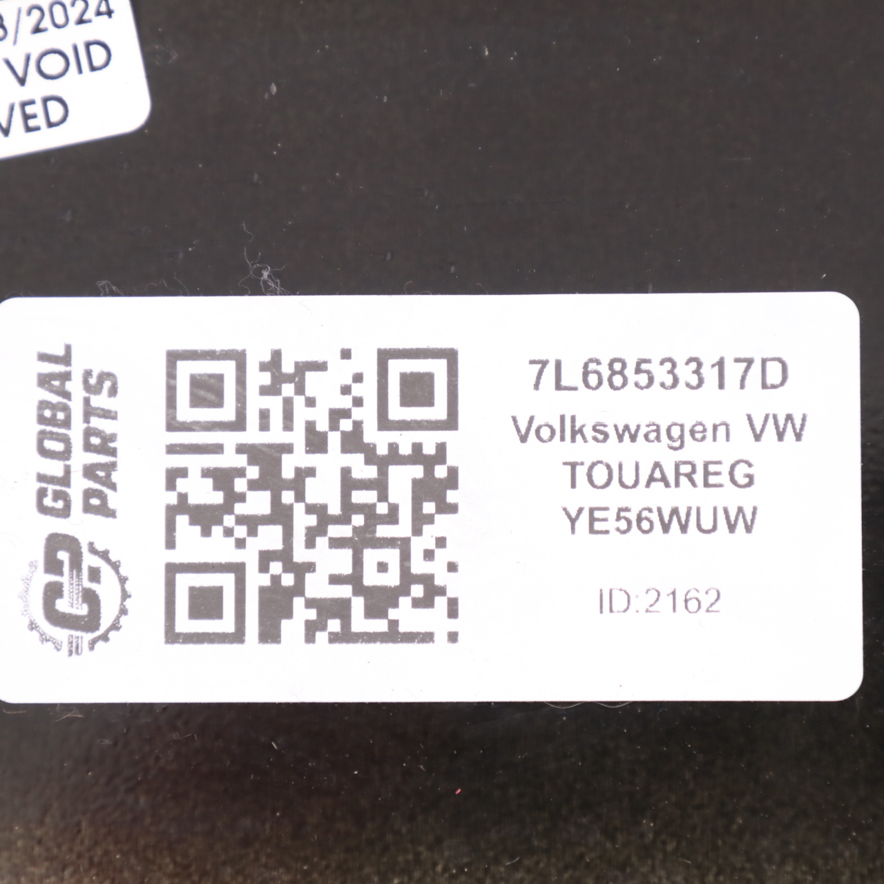 Volkswagen Touareg 7L Osłona Nakładka Słupka B Lewa 7L6853317D