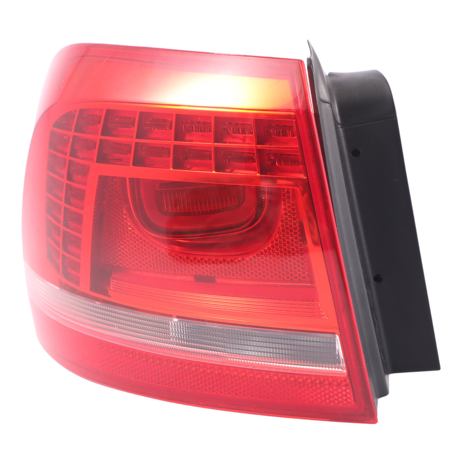 Volkswagen Passat B7 Tylna Lampa Klapy Bagażnika Lewa 3AF945207B