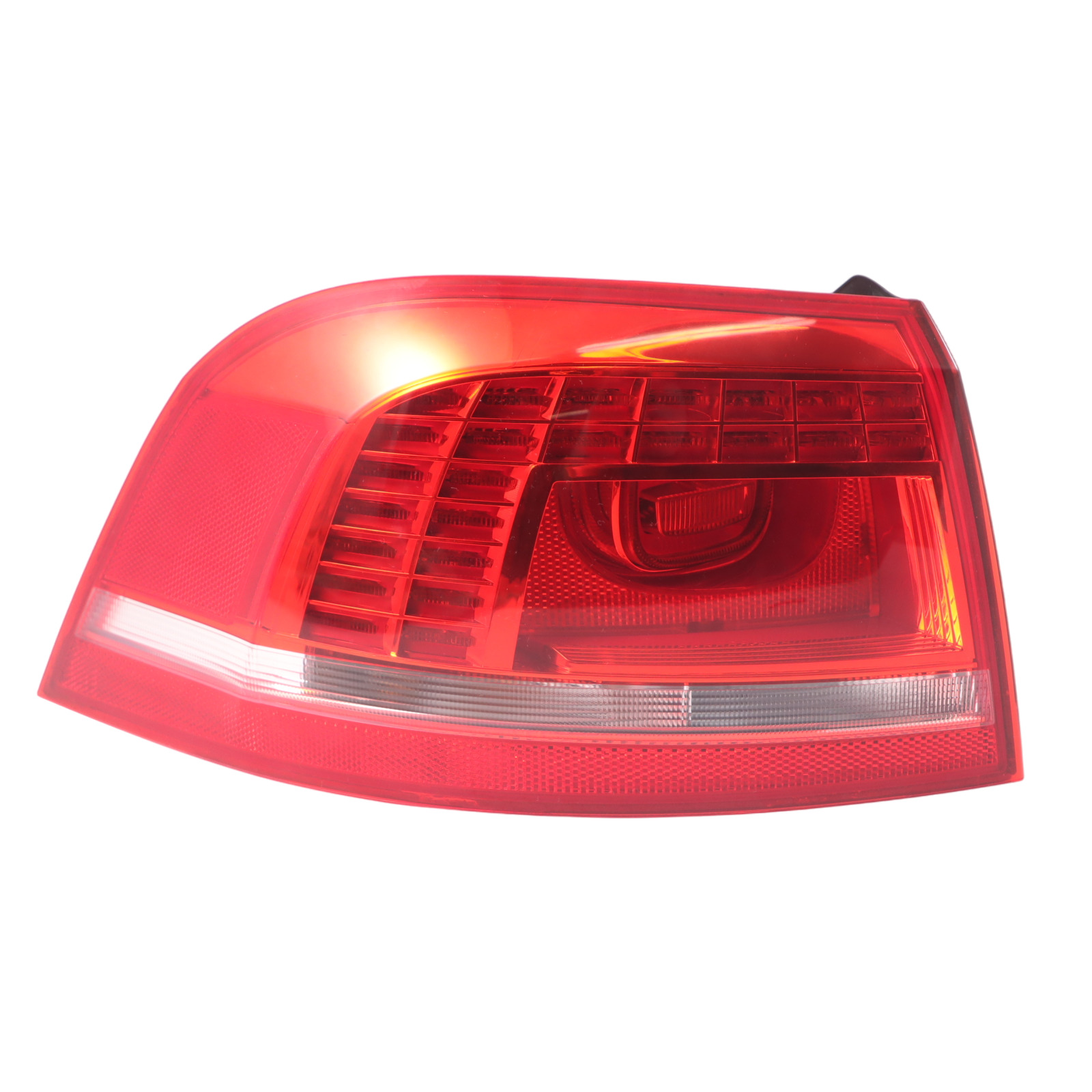 Volkswagen Passat B7 Tylna Lampa Klapy Bagażnika Lewa 3AF945207B