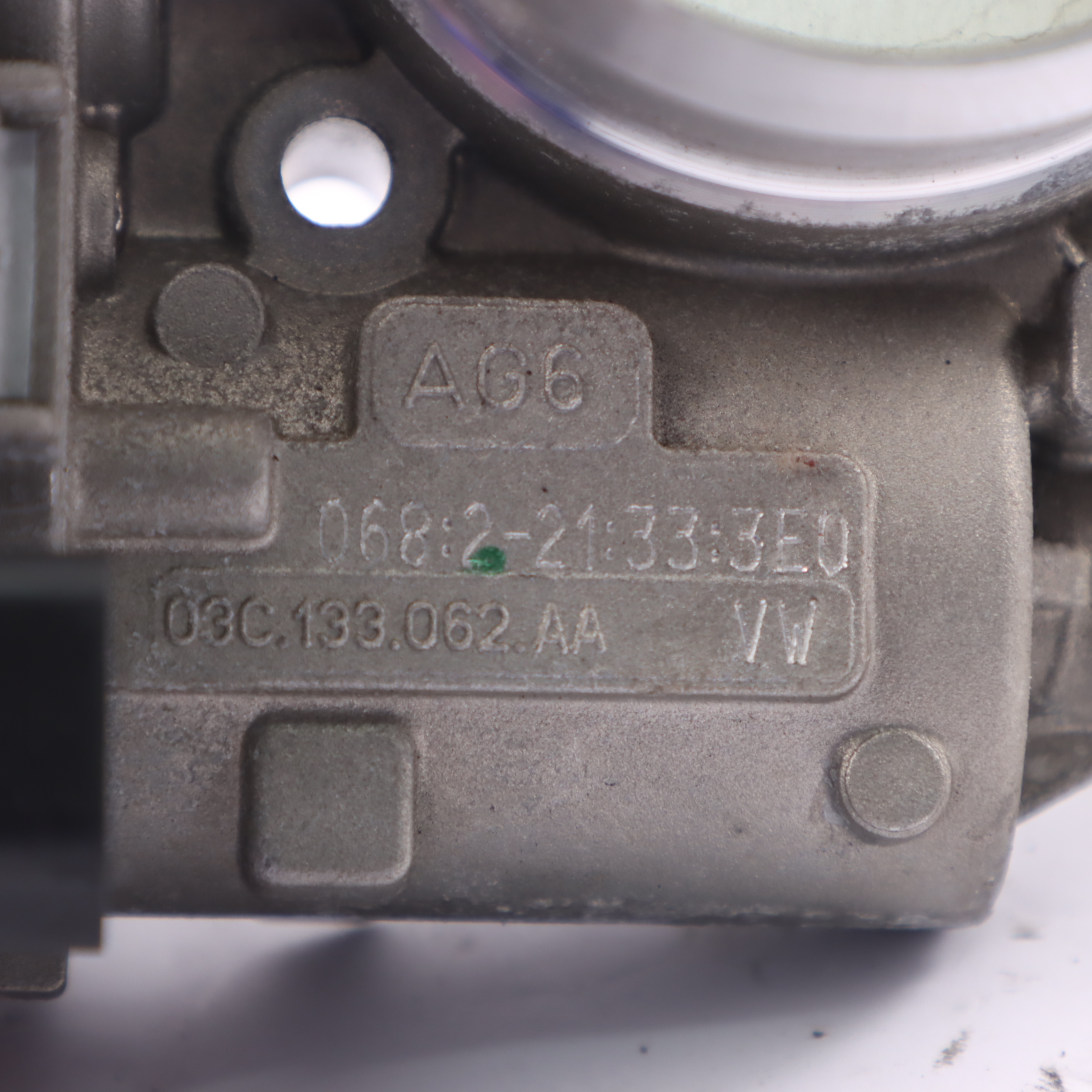 Volkswagen VW Touran Throttle Body Valve Flap 1.4 TSI 03C133062AA