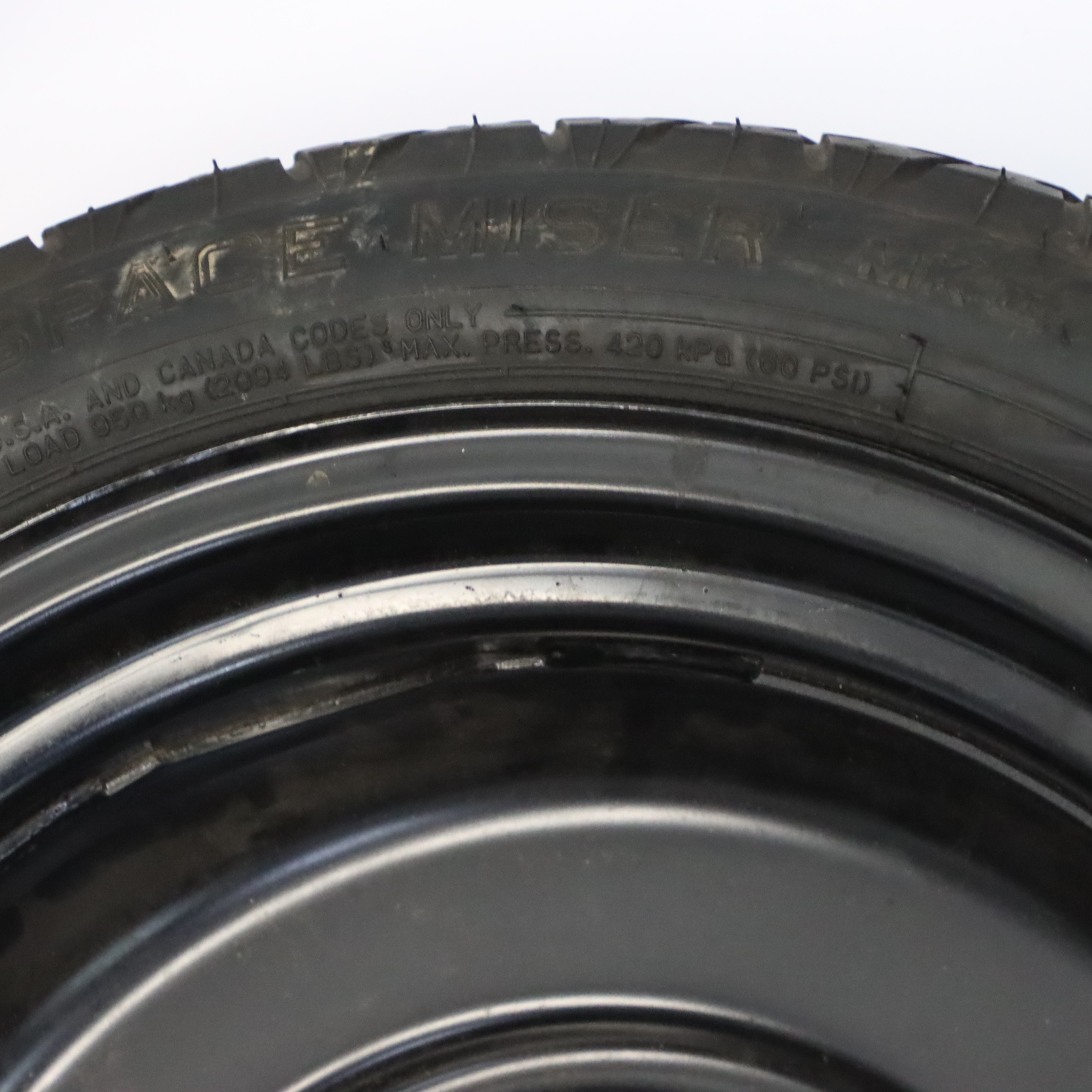 Toyota Avensis T27 Zapasowe Felga Stalowa Dunlop 145/70 17" ET:35 2170603