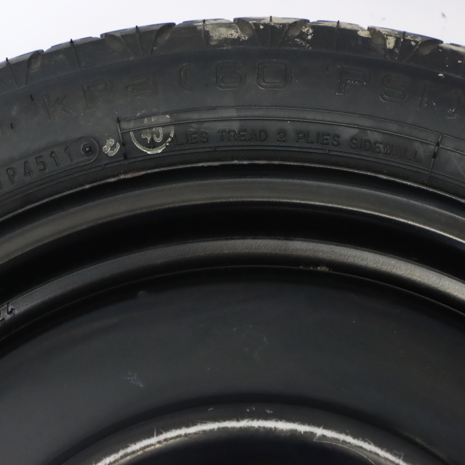 Toyota Avensis T27 Zapasowe Felga Stalowa Dunlop 145/70 17" ET:35 2170603