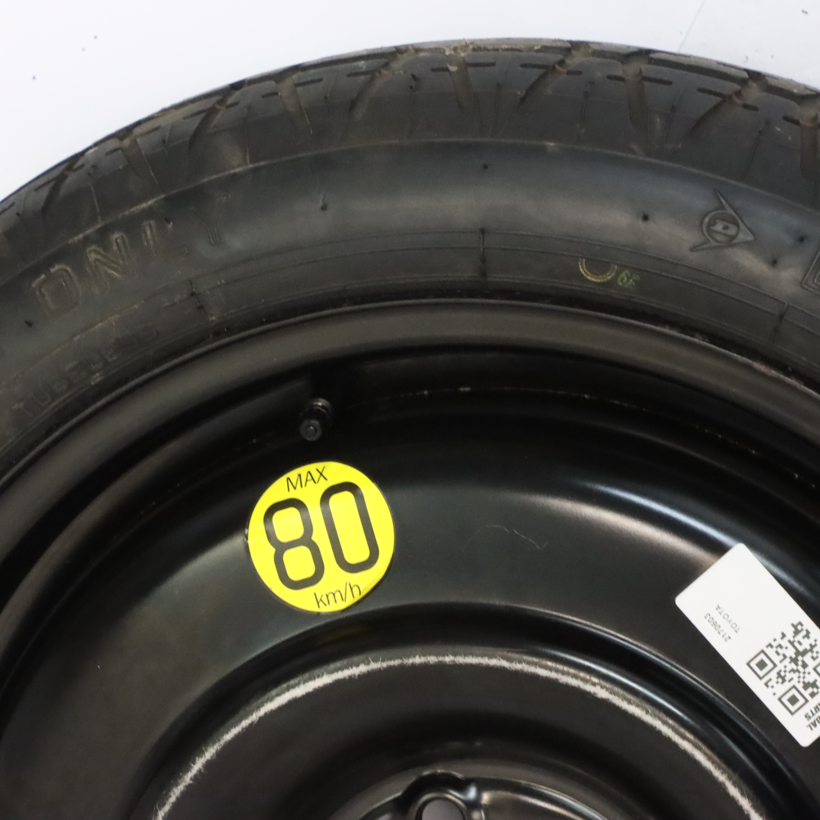 Toyota Avensis T27 Zapasowe Felga Stalowa Dunlop 145/70 17" ET:35 2170603