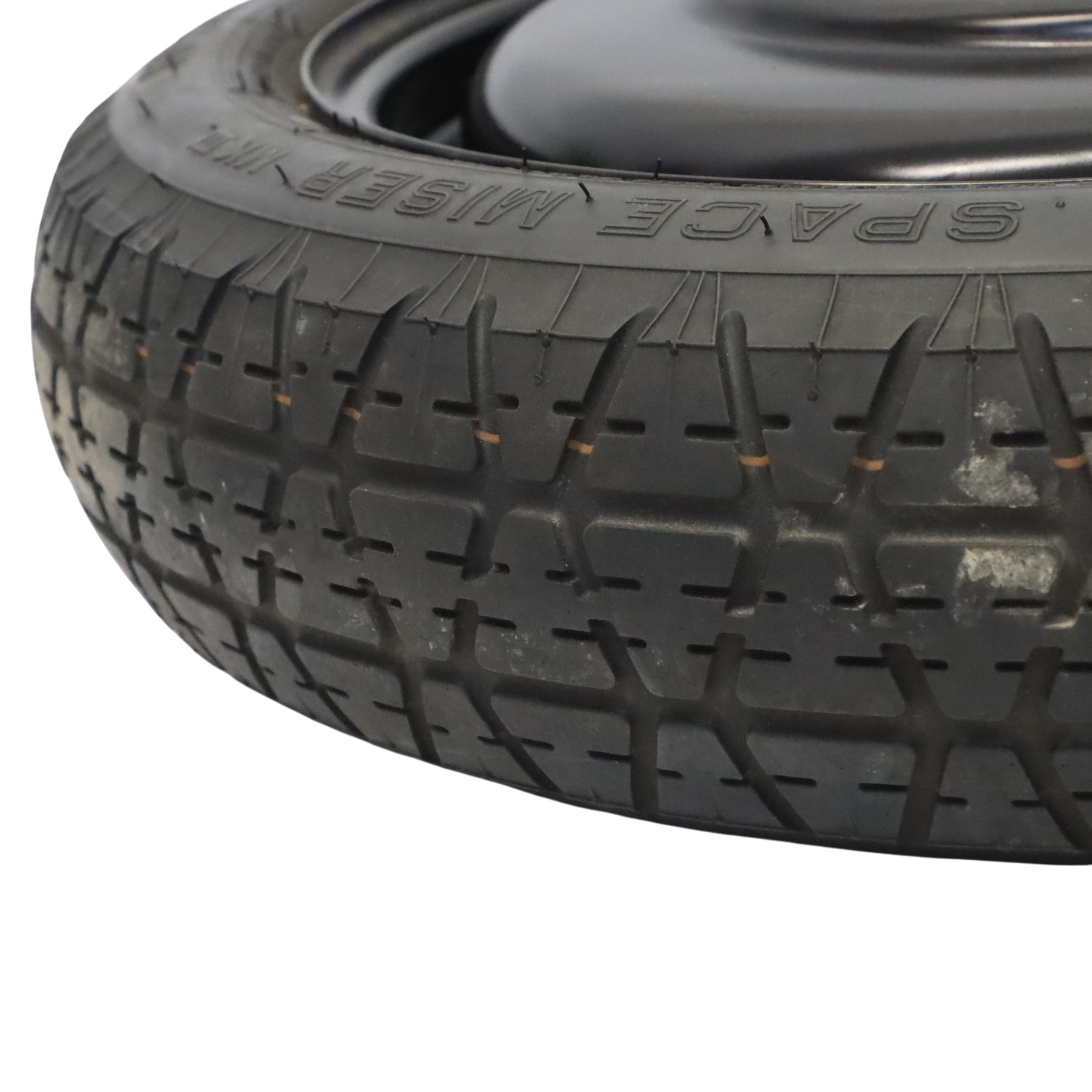 Toyota Avensis T27 Zapasowe Felga Stalowa Dunlop 145/70 17" ET:35 2170603