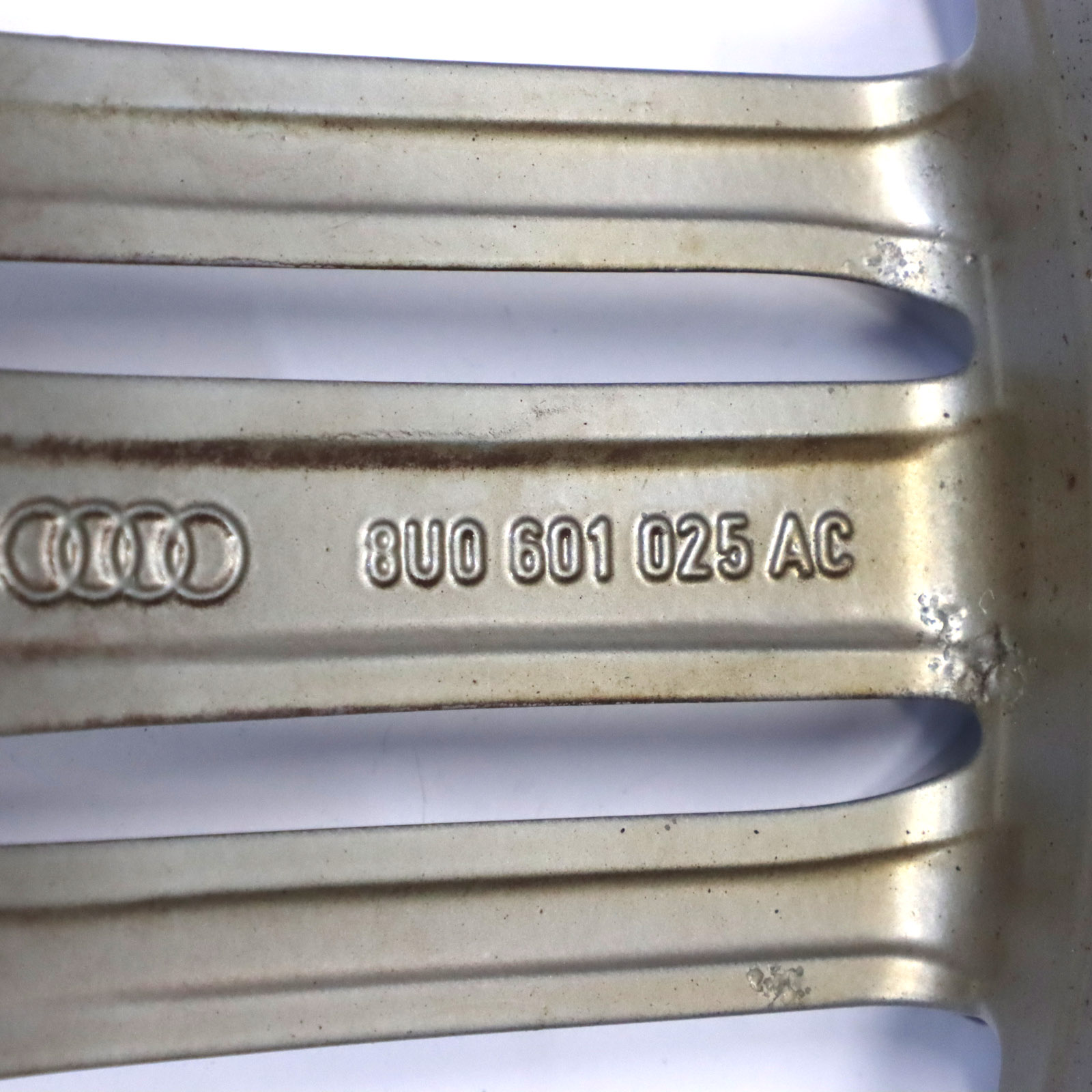 Audi Q3 8U Felga Aluminiowa Srebrna 19" ET:36 8,5J 8U0601025AC