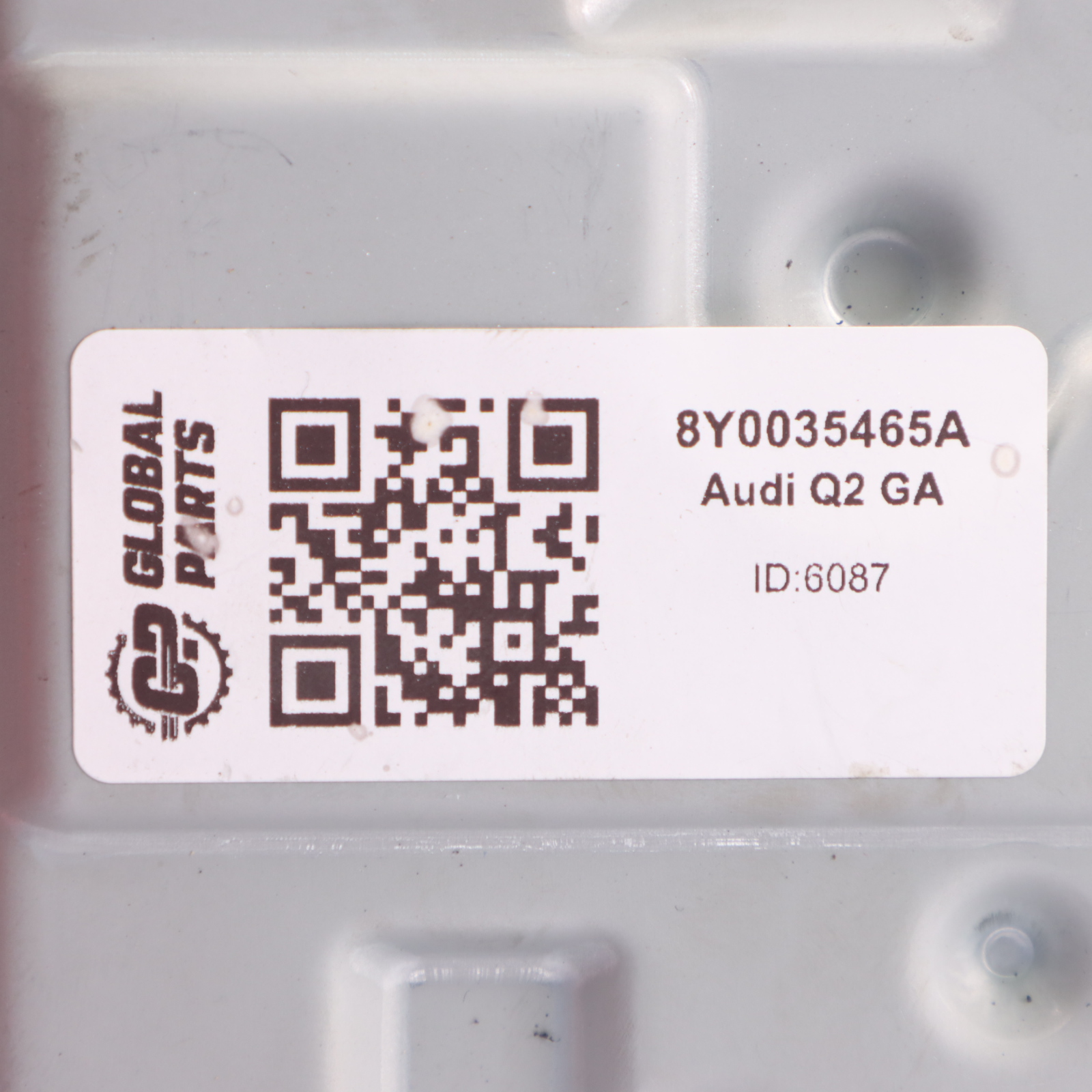 Audi Q2 GA Wzmacniacz Systemu Dźwiękowego Harman 8Y0035465A