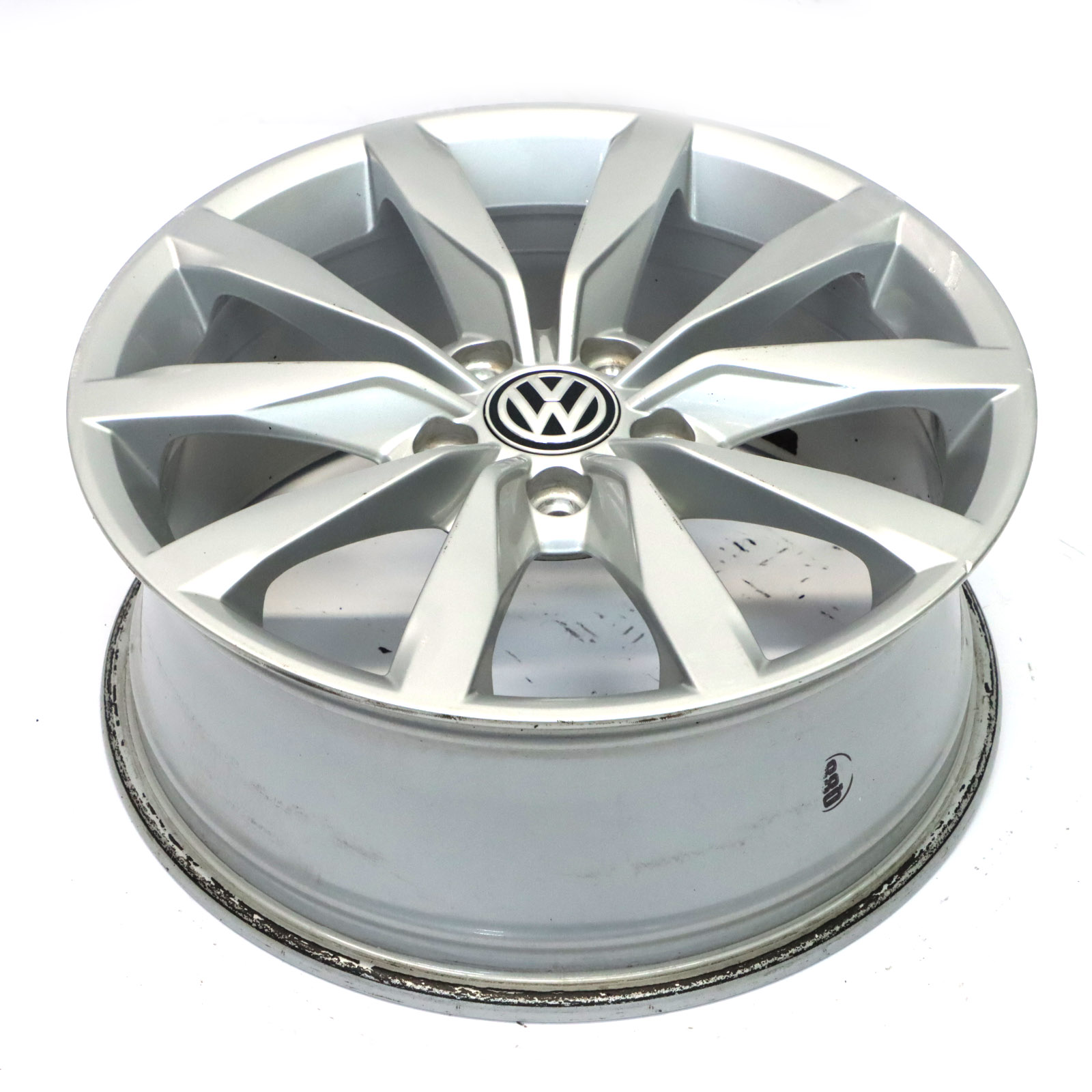 Volkswagen Golf Mk7 Srebrna Felga Aluminiowa 17" 7J ET49 5G0601025CH