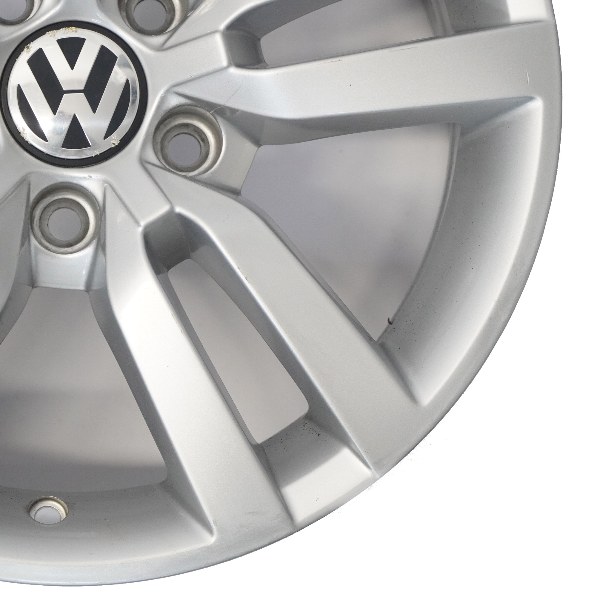 Volkswagen Tiguan 5N Srebrna Felga Aluminiowa 16" 6.5J ET:33 5N0601025R