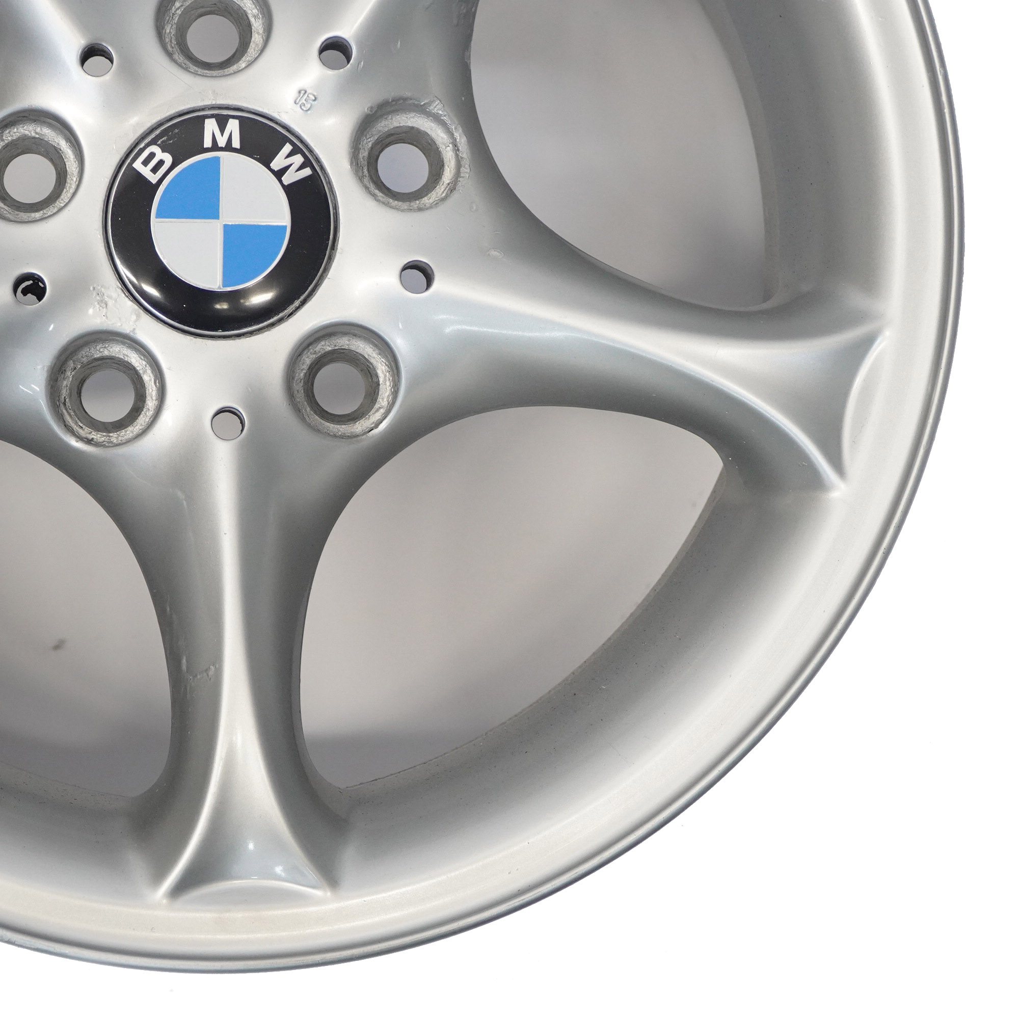 BMW Z4 E85 Srebrna Felga Aluminiowa 16" 7J ET:47 Star Spoke 6758187