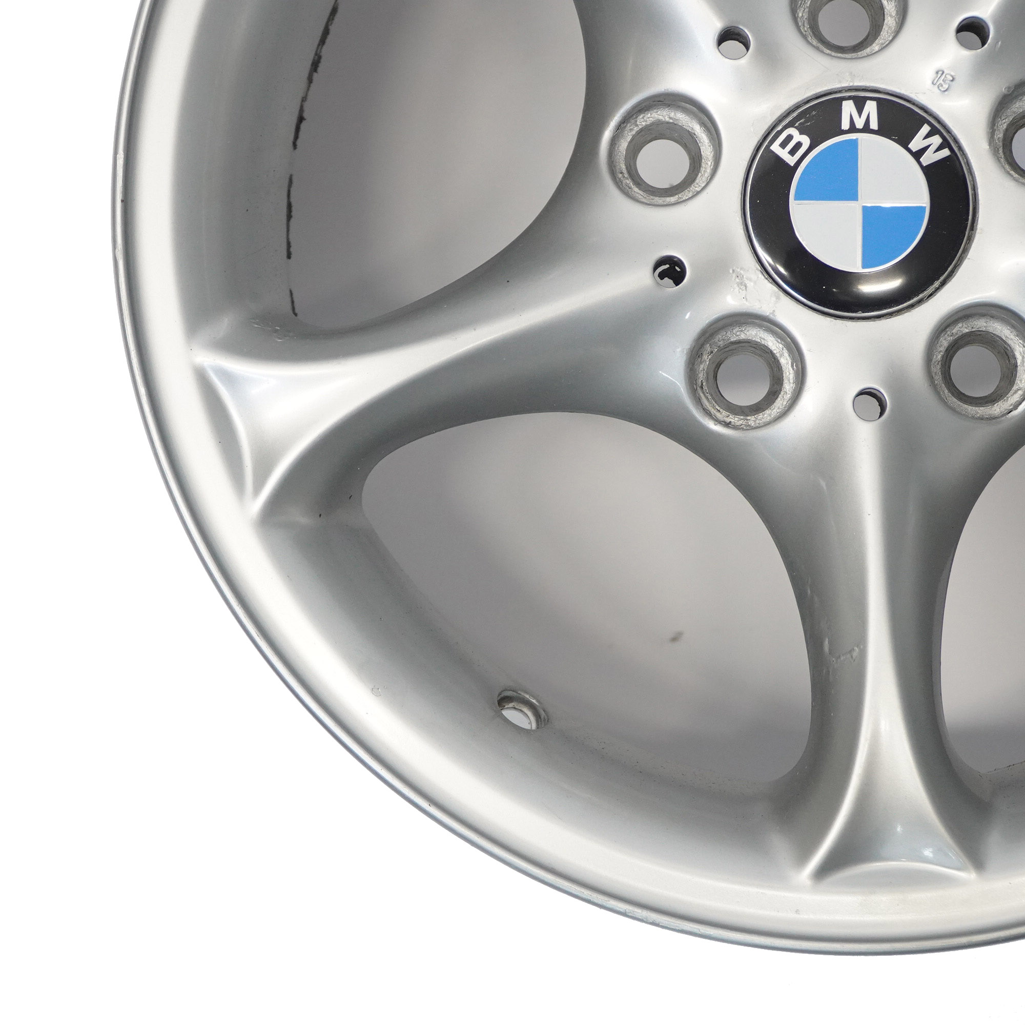 BMW Z4 E85 Srebrna Felga Aluminiowa 16" 7J ET:47 Star Spoke 6758187