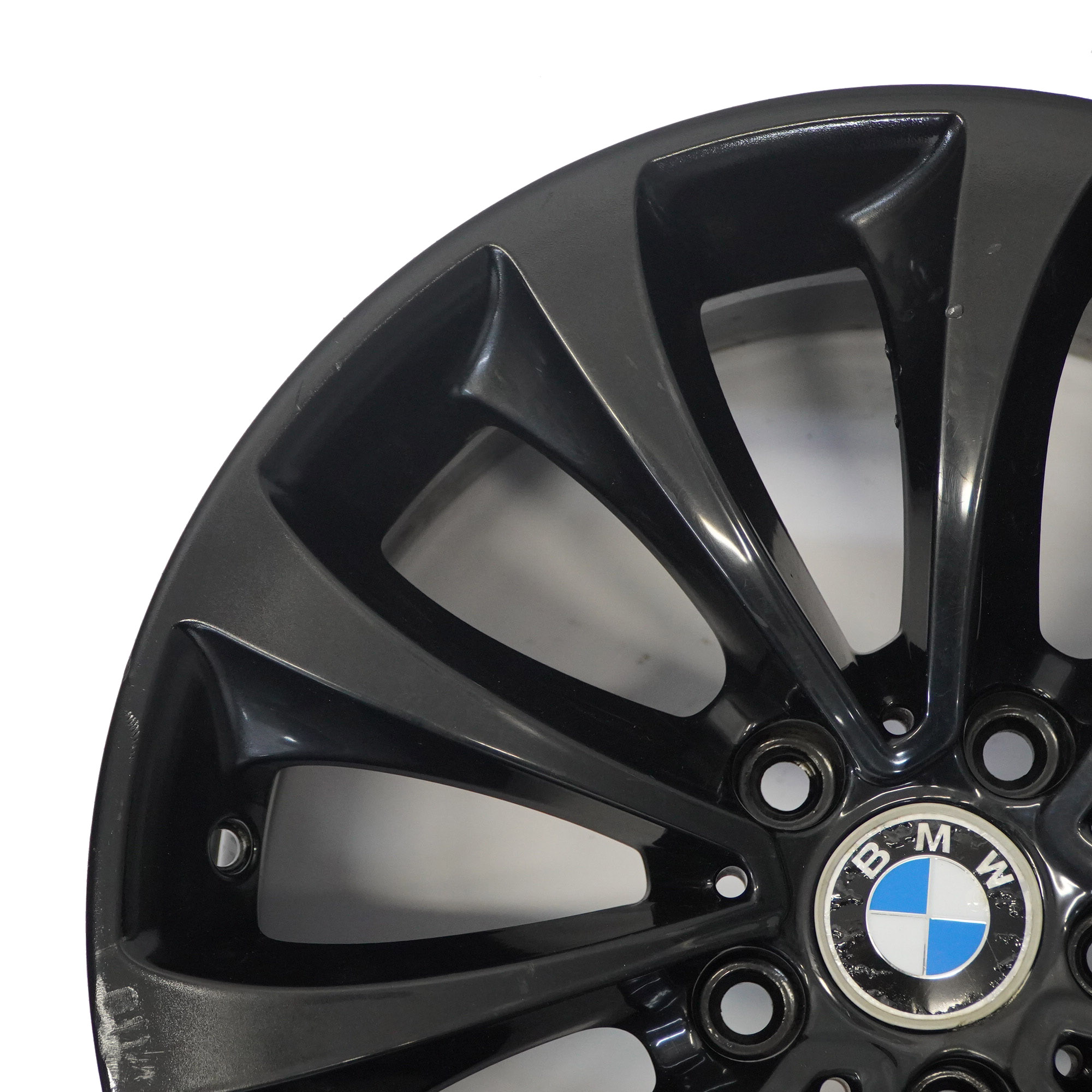 BMW F10 F11 F12 Czarna Felga Aluminiowa 18" 8J ET:30 Wzór Turbiny 6857665