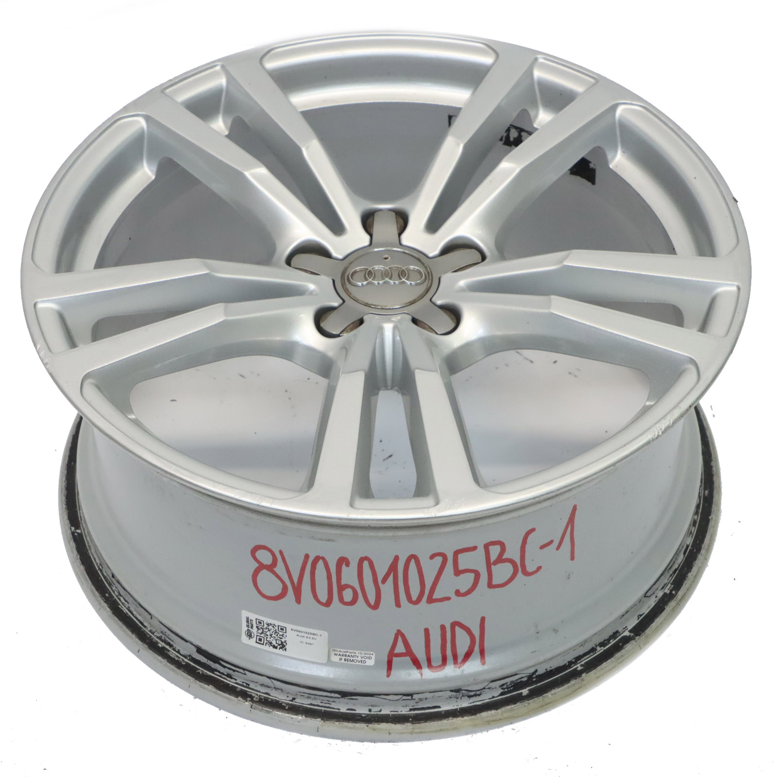 Audi A3 8V Srebrna Felga Aluminiowa 18" 8J ET46 Star Spoke 8V0601025BC