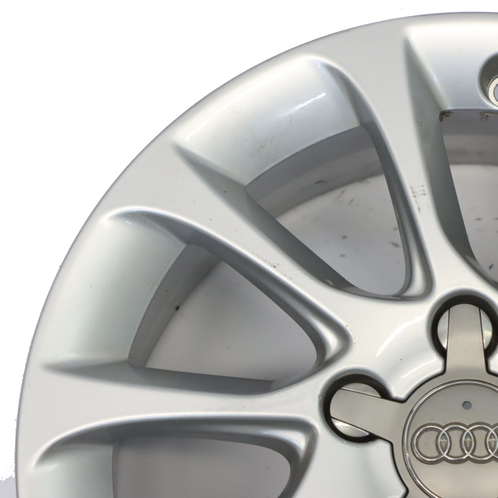 Audi A3 8V Srebrna Felga Aluminiowa 16" 6.5J ET46 8V0601025BM