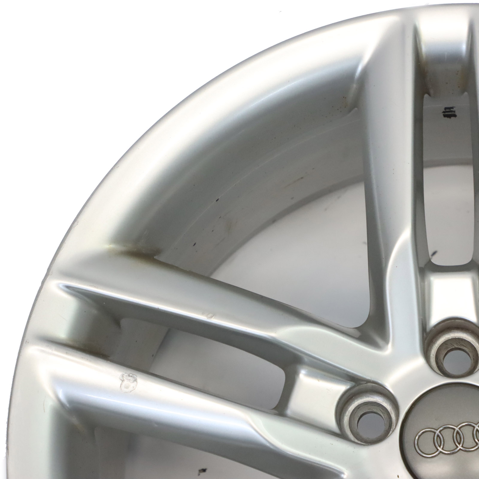 Audi A1 8X Srebrna Felga Aluminiowa 17" 7.5J ET36 8X0601025K