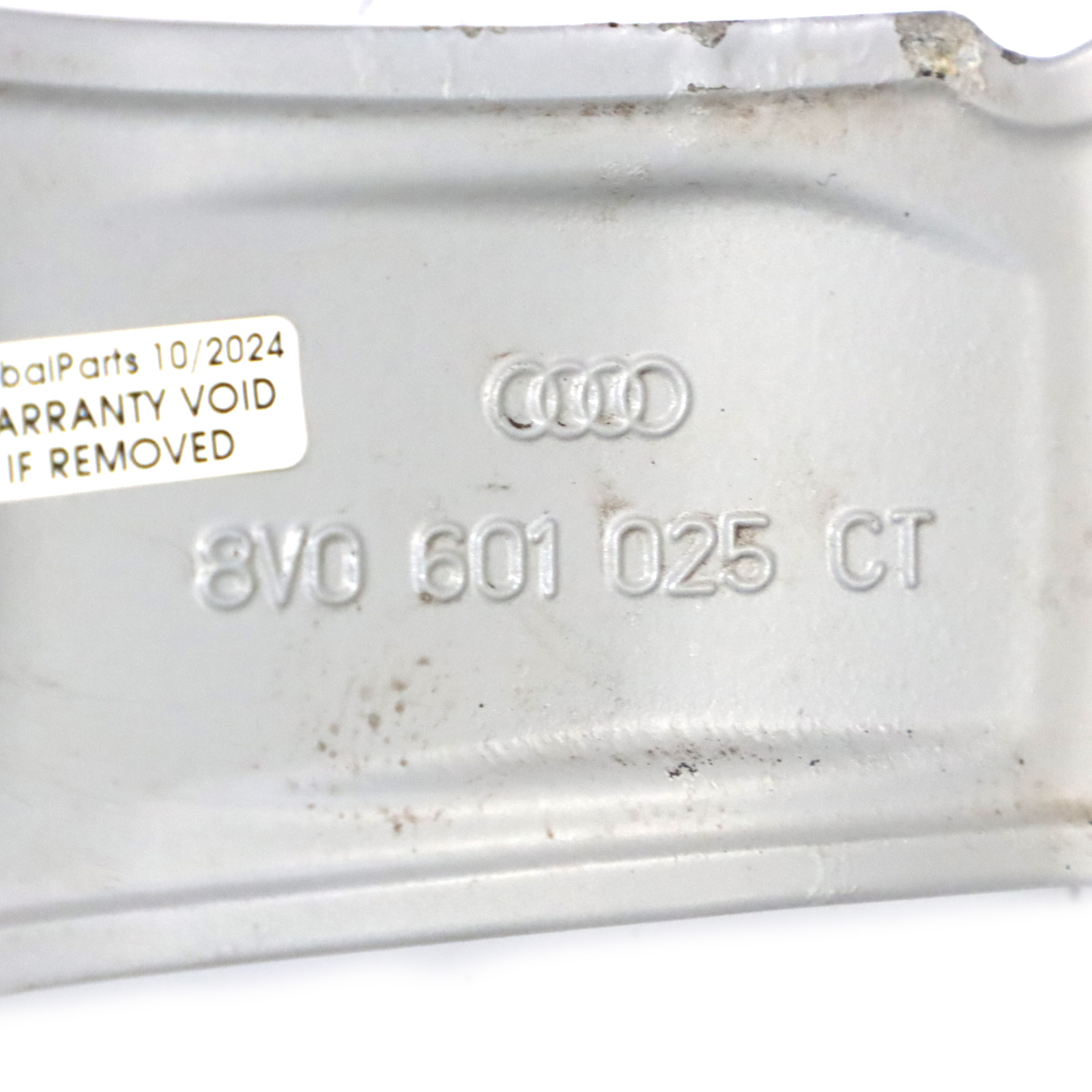 Audi A3 8V Srebrna Felga Aluminiowa 17" ET:51 7,5J 8V0601025CT