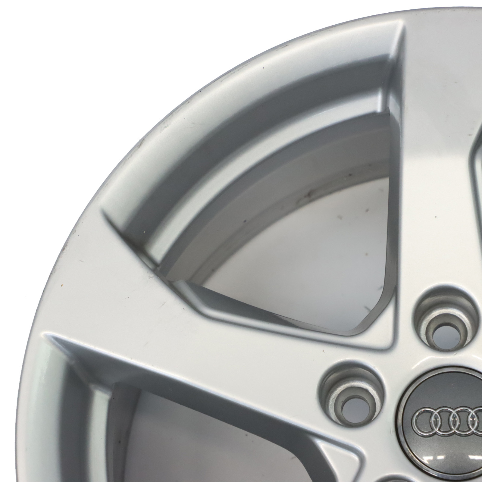 Audi A3 8V Srebrna Felga Aluminiowa 17" ET:51 7,5J 8V0601025CT