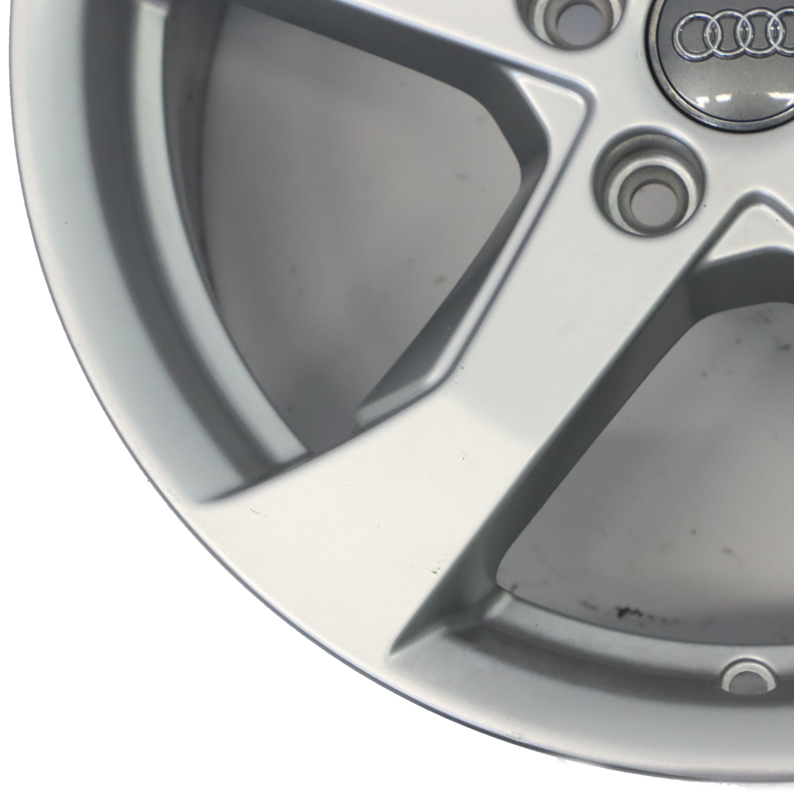 Audi A3 8V Srebrna Felga Aluminiowa 17" ET:51 7,5J 8V0601025CT