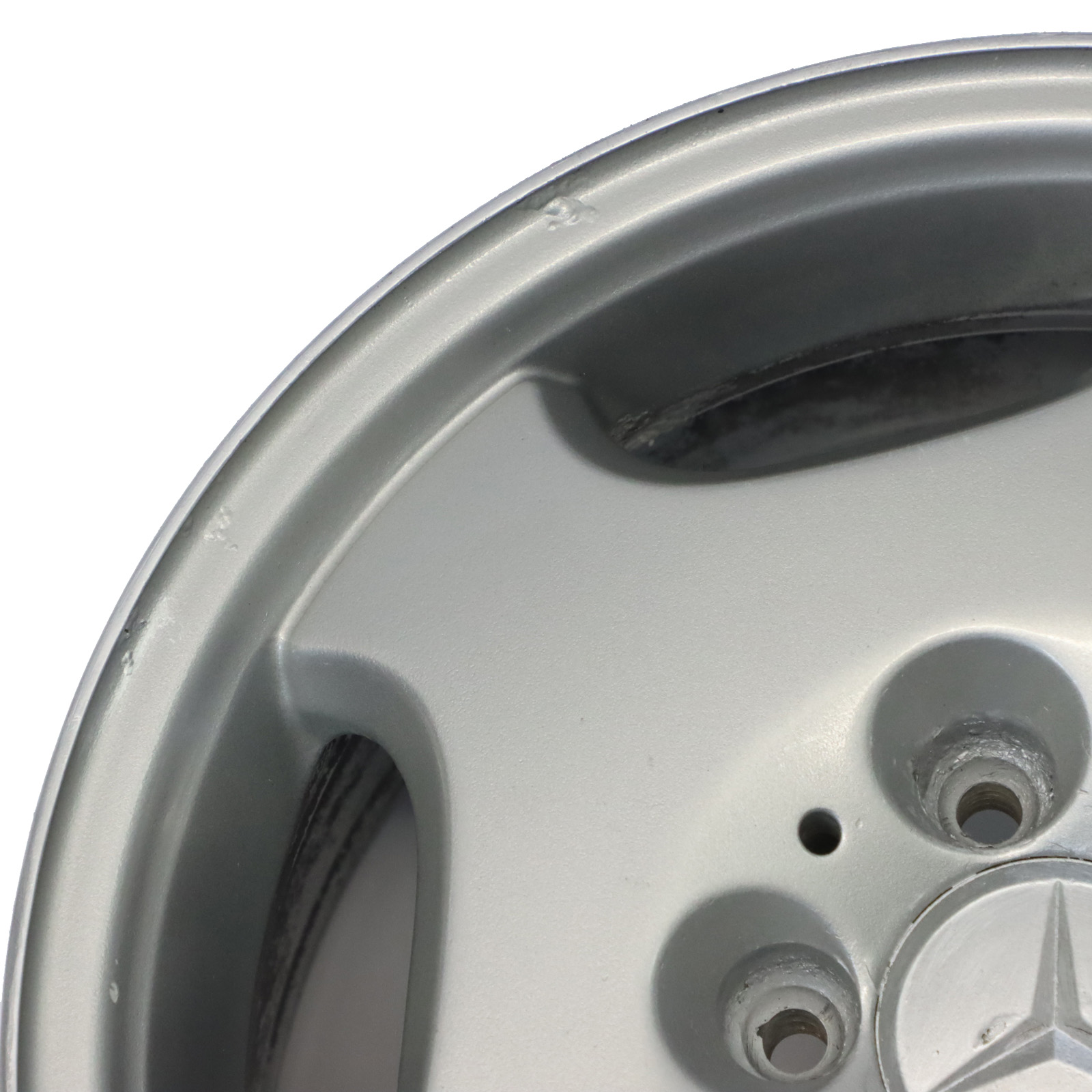 Mercedes W210 Srebrna Felga Aluminiowa 16" 7,5J ET:41 A2104010402