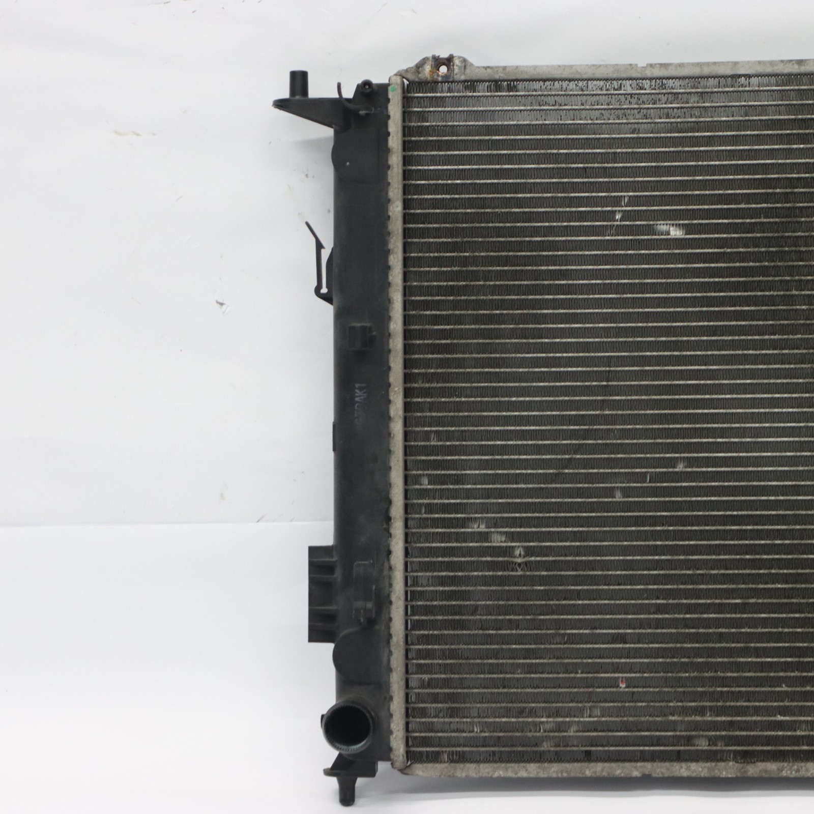 Kia Ceed I Chłodnica Wody Radiator 253102L600