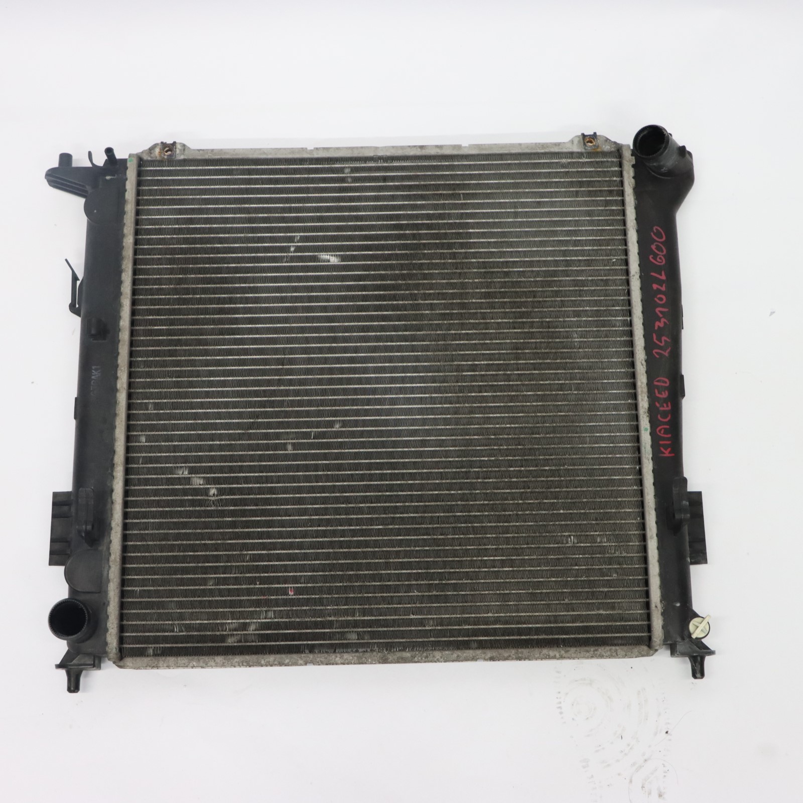 Kia Ceed I Chłodnica Wody Radiator 253102L600