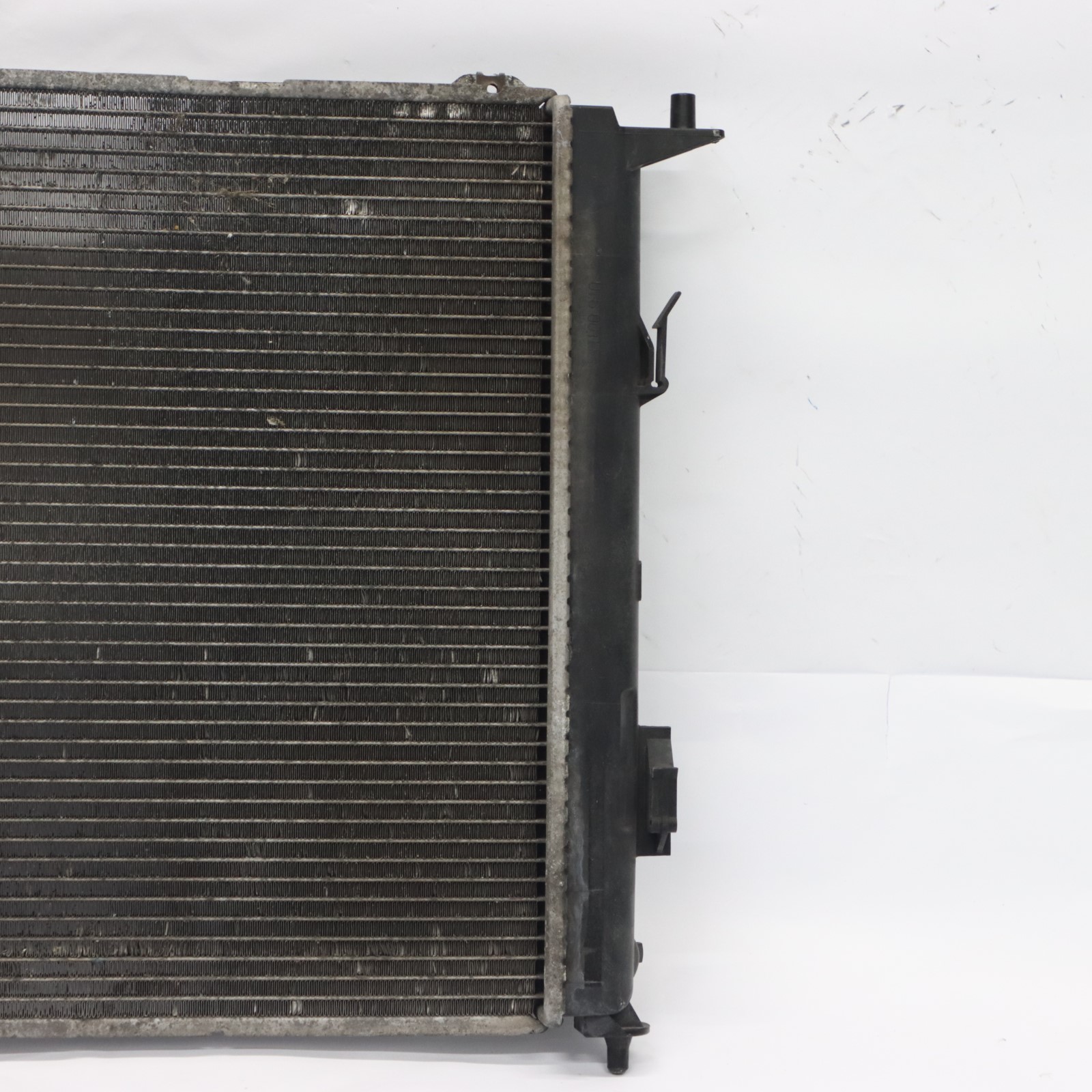 Kia Ceed I Chłodnica Wody Radiator 253102L600