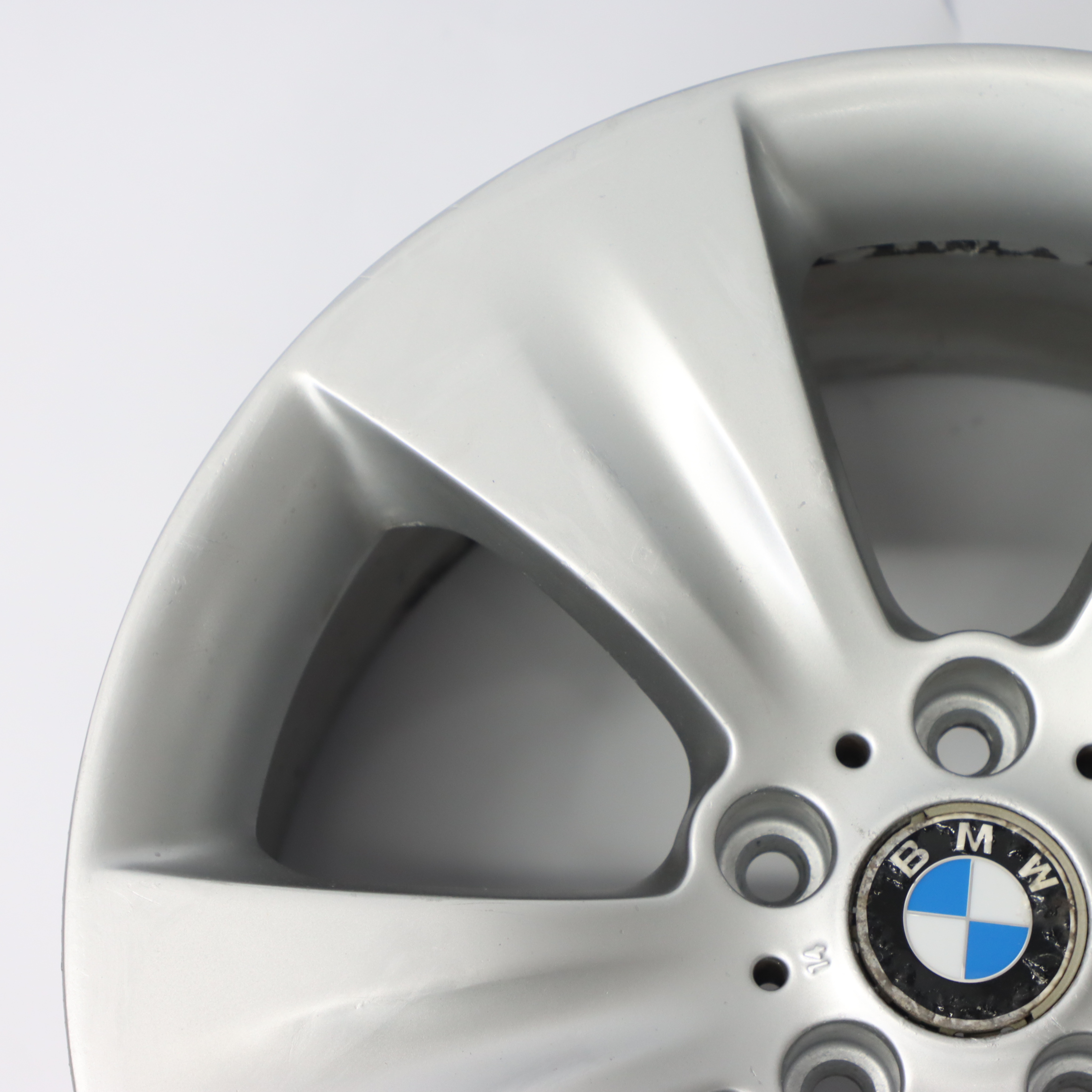 BMW E70 Felga aluminiowa 19" 10J 6772248