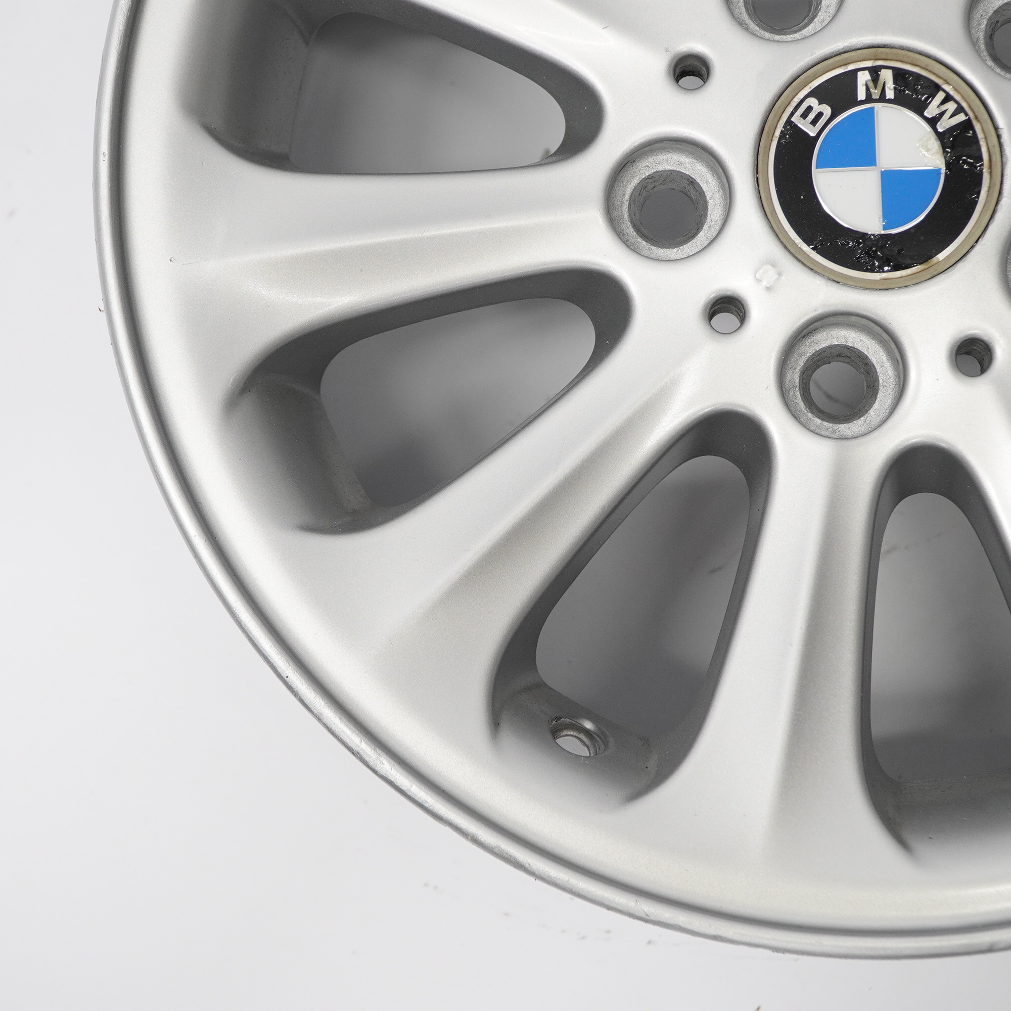 BMW E81 E87 Felga aluminiowa 16" 6,5J 6775618