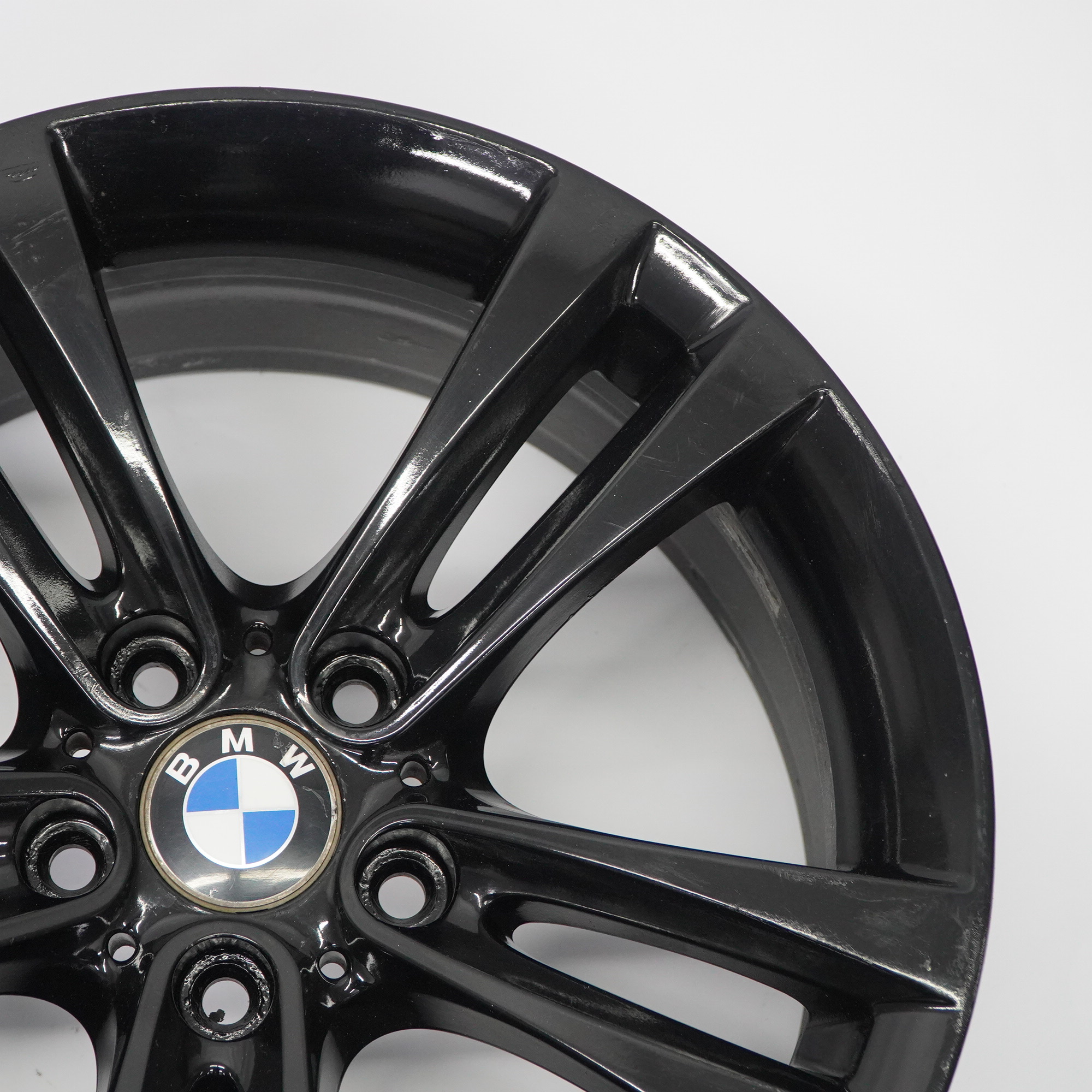 BMW F30 F31 F32 Felga Aluminiowa Czarna 18" 8J ET:34 6882588