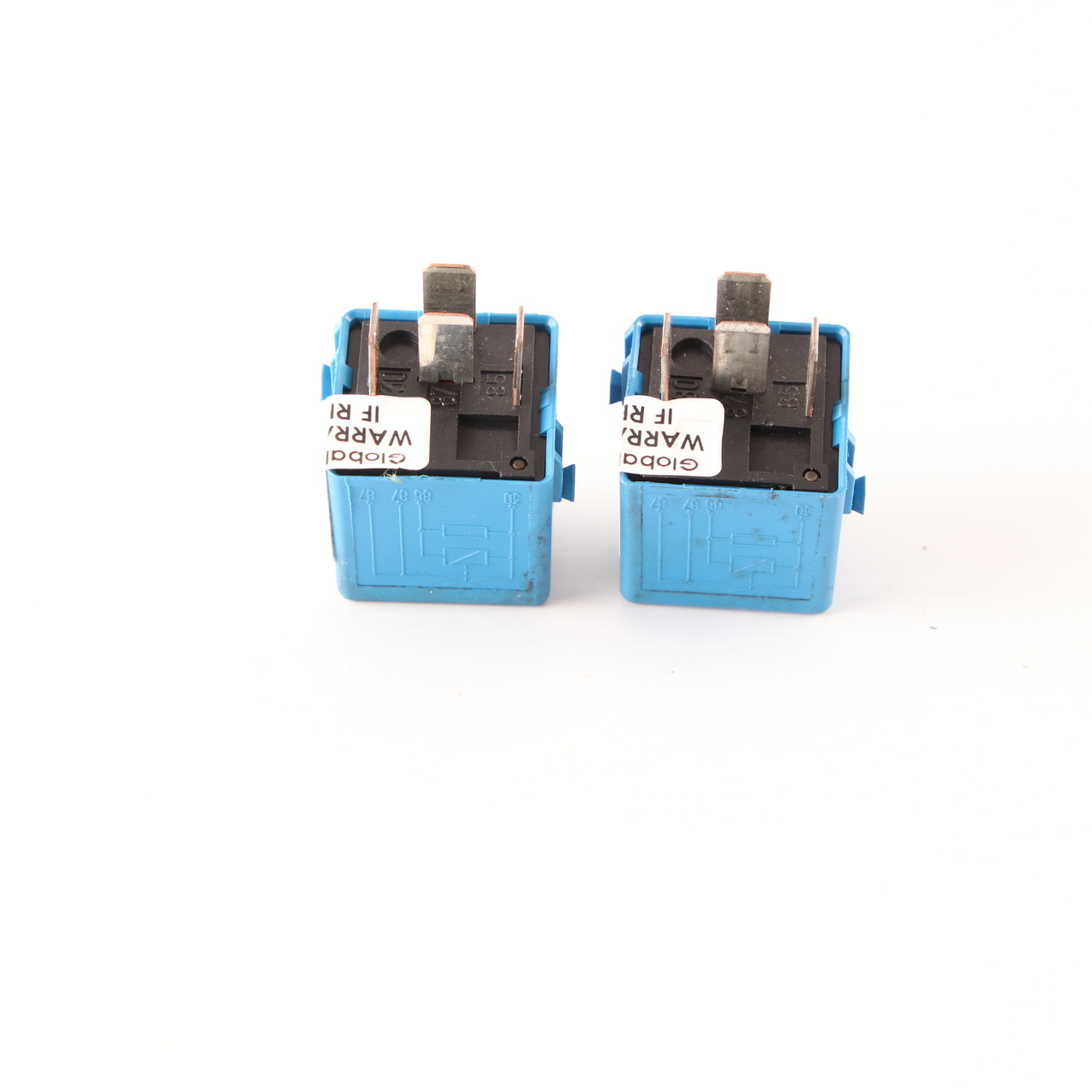 BMW E46 E60 E81 E87 E90 E91 F10 F20 F30 2x Relay Make Contact Sky Blue 6915327