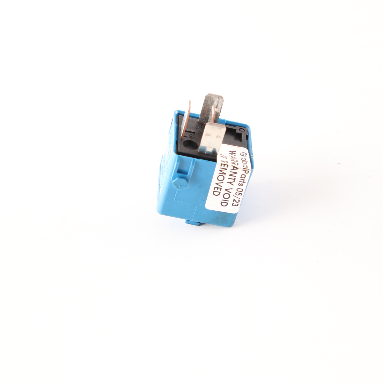 BMW E46 E60 E81 E87 E90 E91 F10 F20 F30 2x Relay Make Contact Sky Blue 6915327