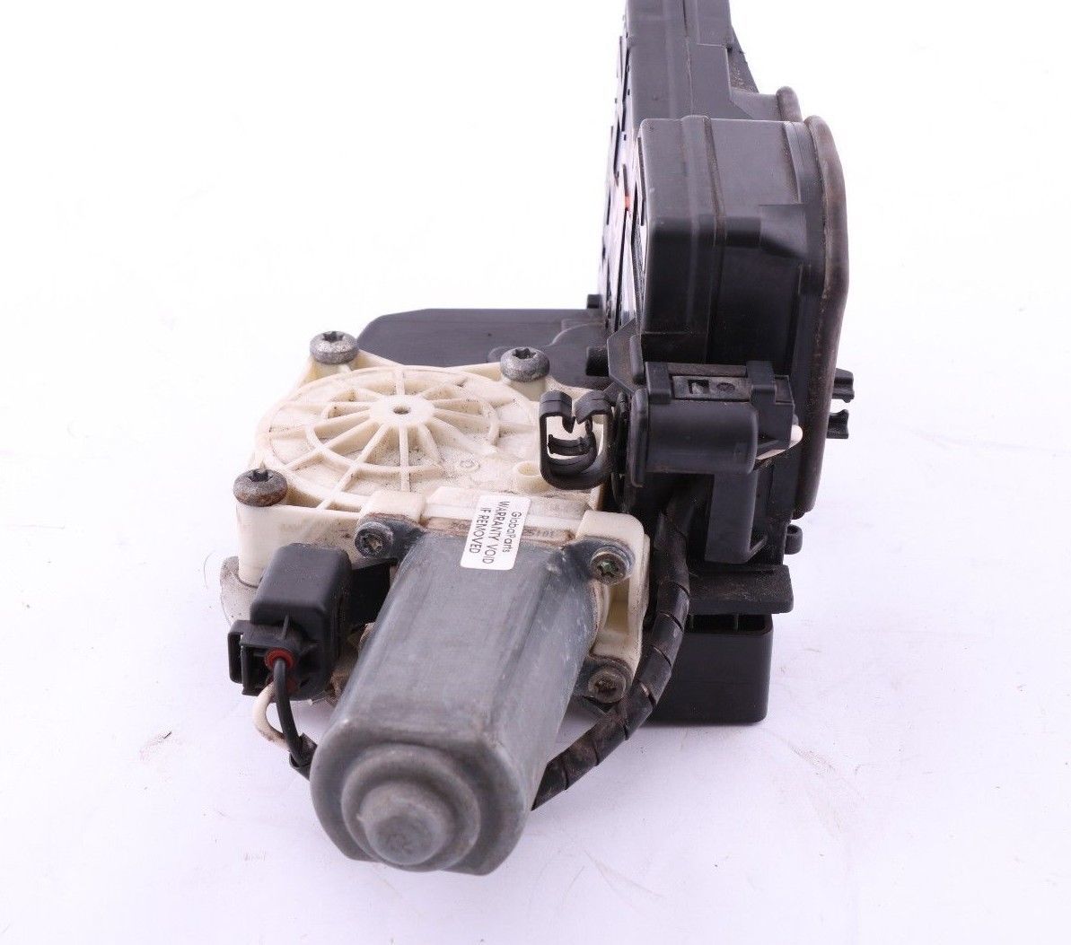 BMW 7 Series E65 E66 System Latch Rear Right Door Lock Complete Catch 7028910